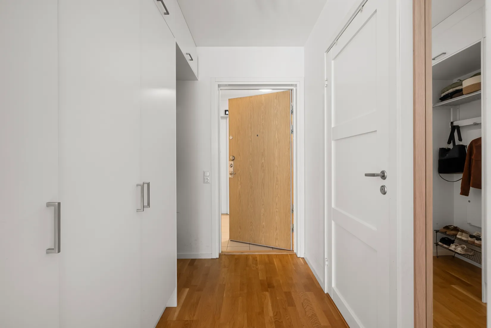 Bostadsrätt, Råcksta gårdsväg 28, Råcksta, Stockholm
