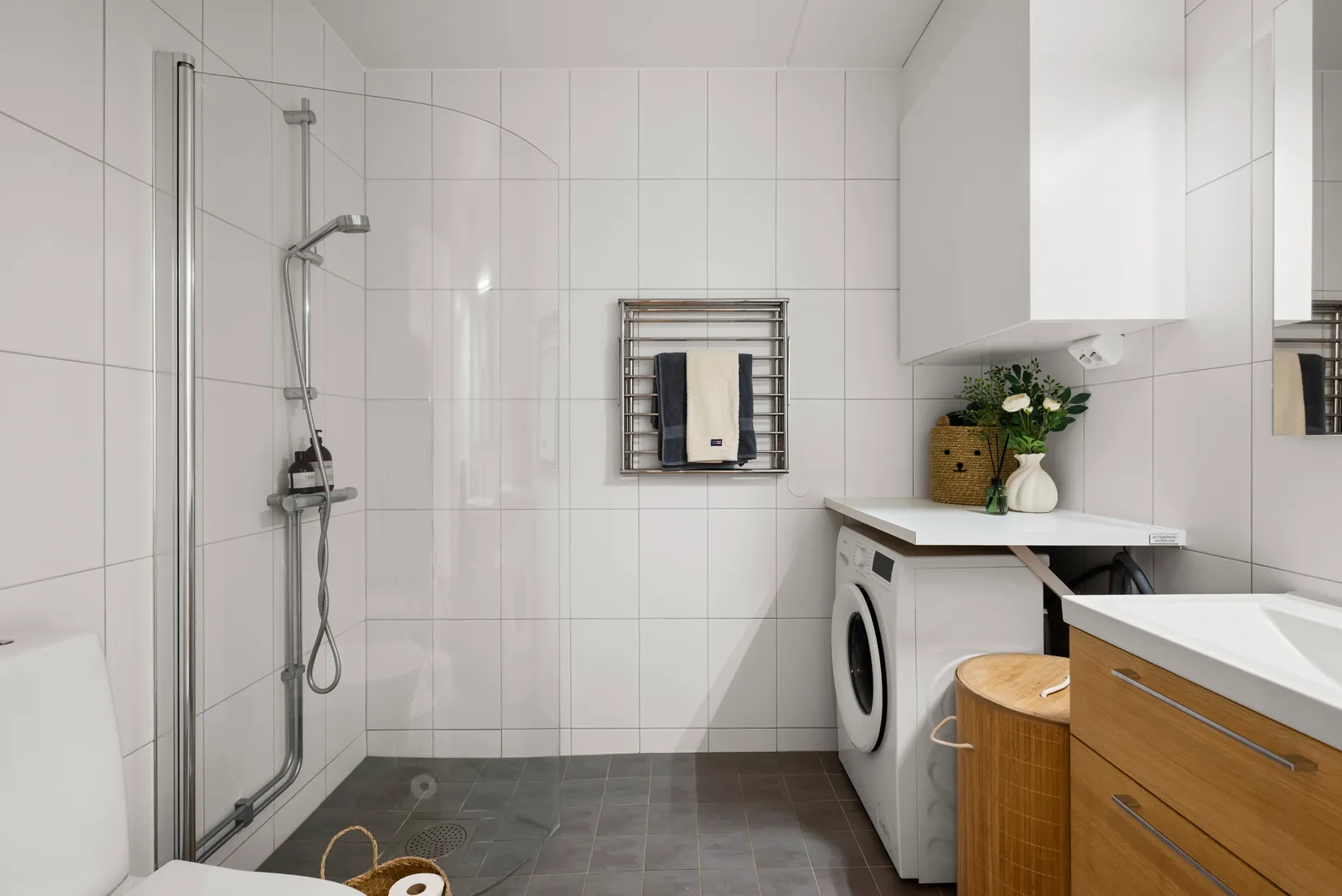 Bostadsrätt, Råcksta gårdsväg 28, Råcksta, Stockholm