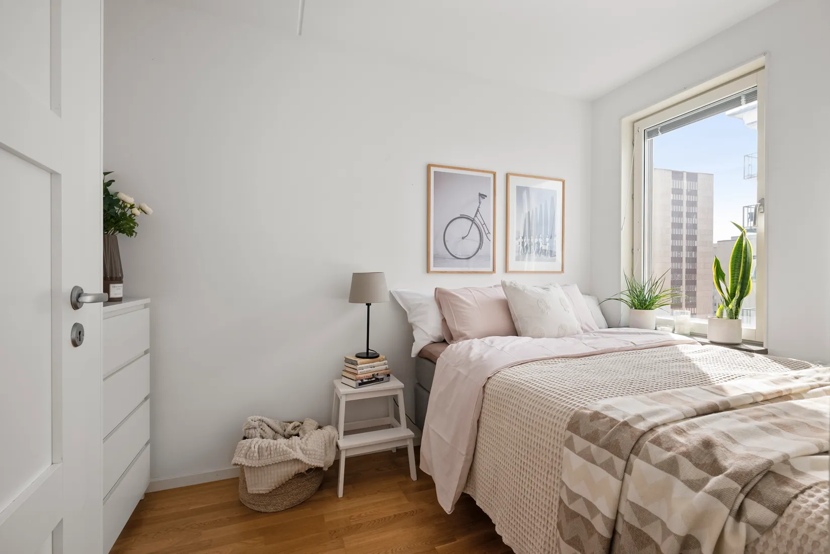 Bostadsrätt, Råcksta gårdsväg 28, Råcksta, Stockholm