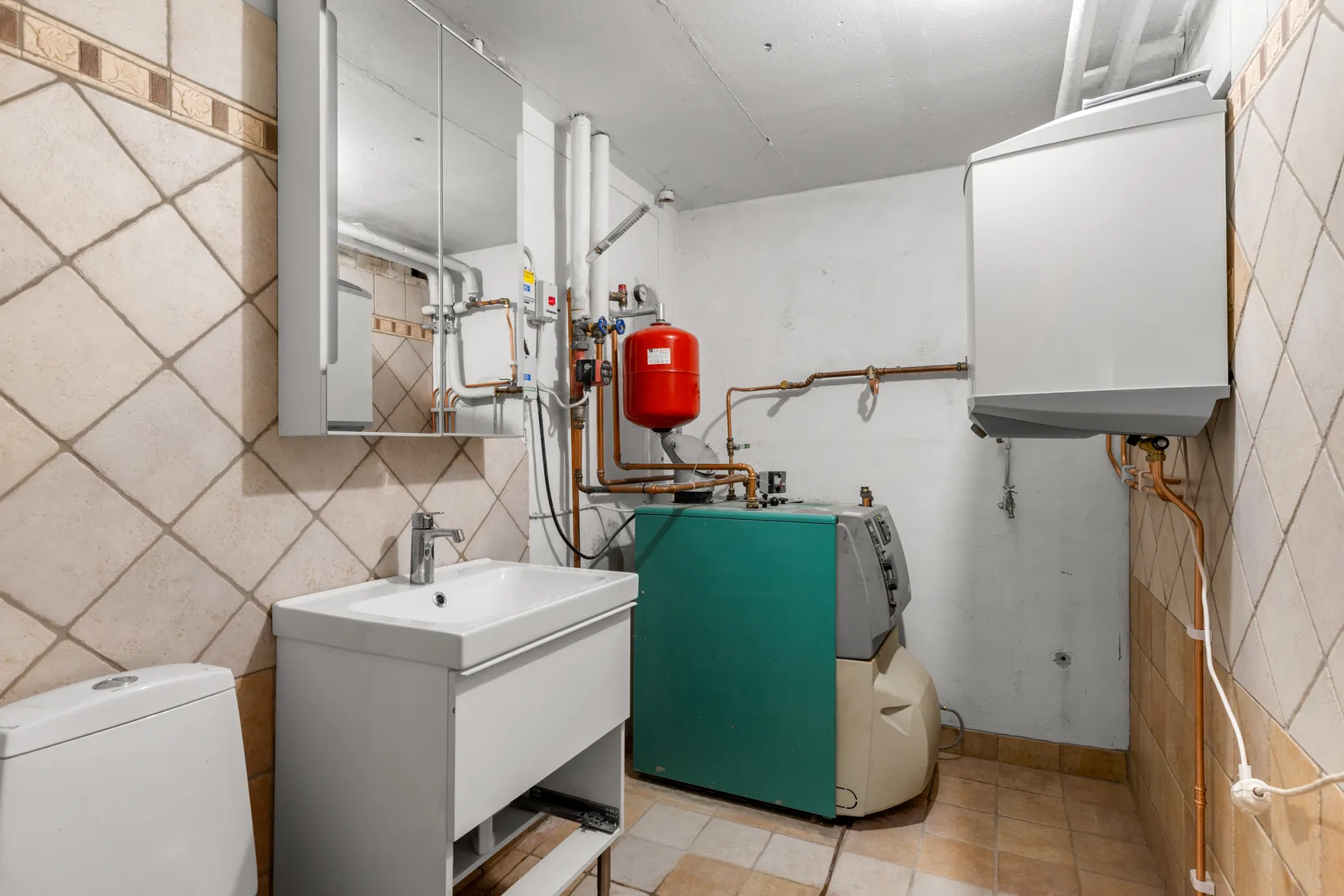 Villa, Slåttervägen 50, Tyresö Centrum, Tyresö