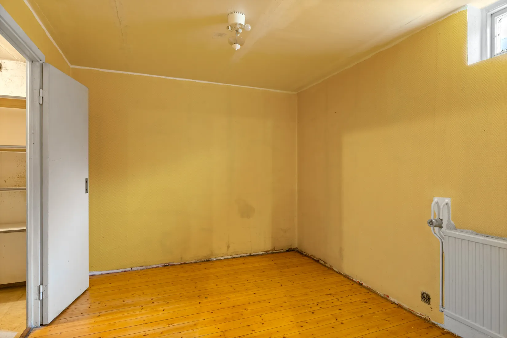 Villa, Slåttervägen 50, Tyresö Centrum, Tyresö