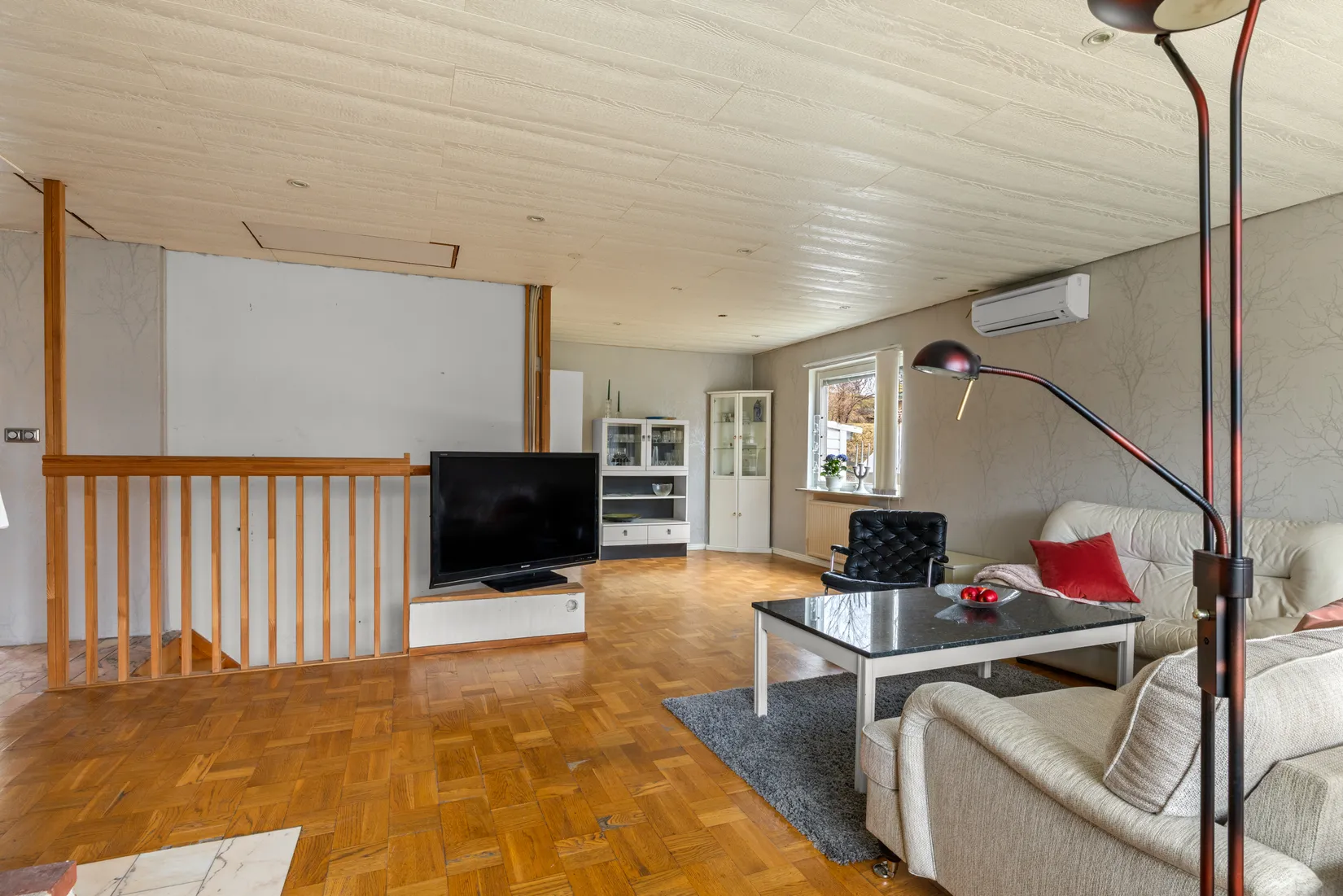 Villa, Slåttervägen 50, Tyresö Centrum, Tyresö