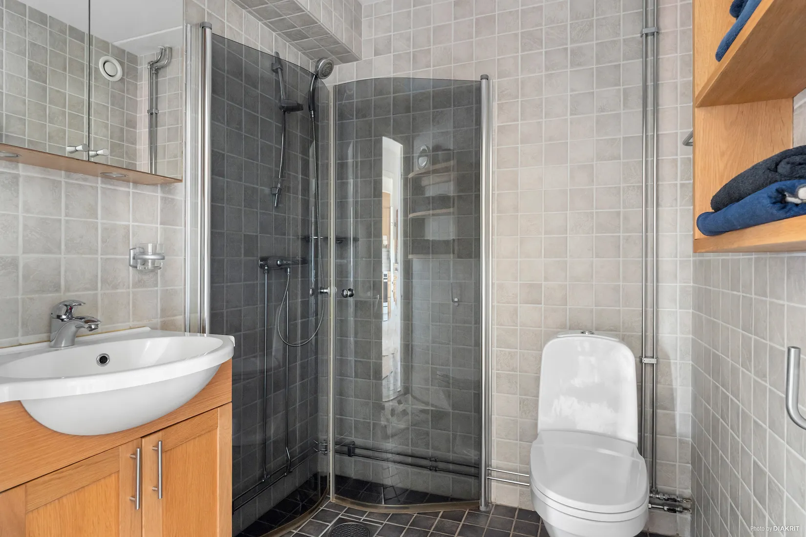 Radhus, Backvägen 8, Asklanda, Borås