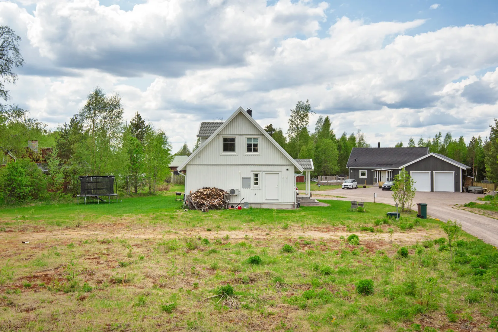 Villa, Persbacksvägen 3, Överhärde, Gävle