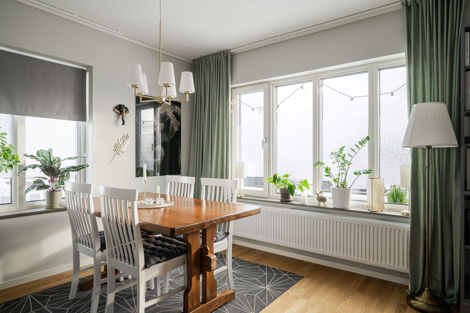 Bostadsrätt, Radhus, Jägarbacken 48A, Läggesta, Strängnäs