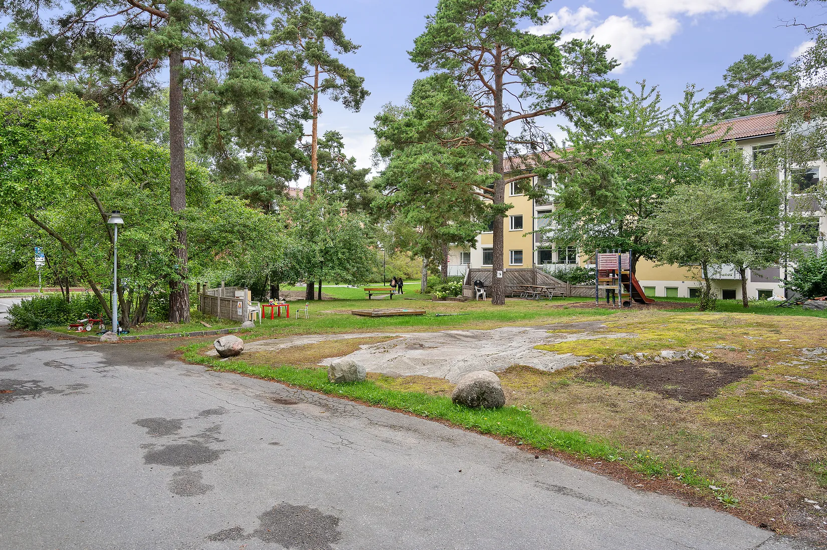 Bostadsrätt, Bergsrådsvägen 42, Bagarmossen, Stockholm