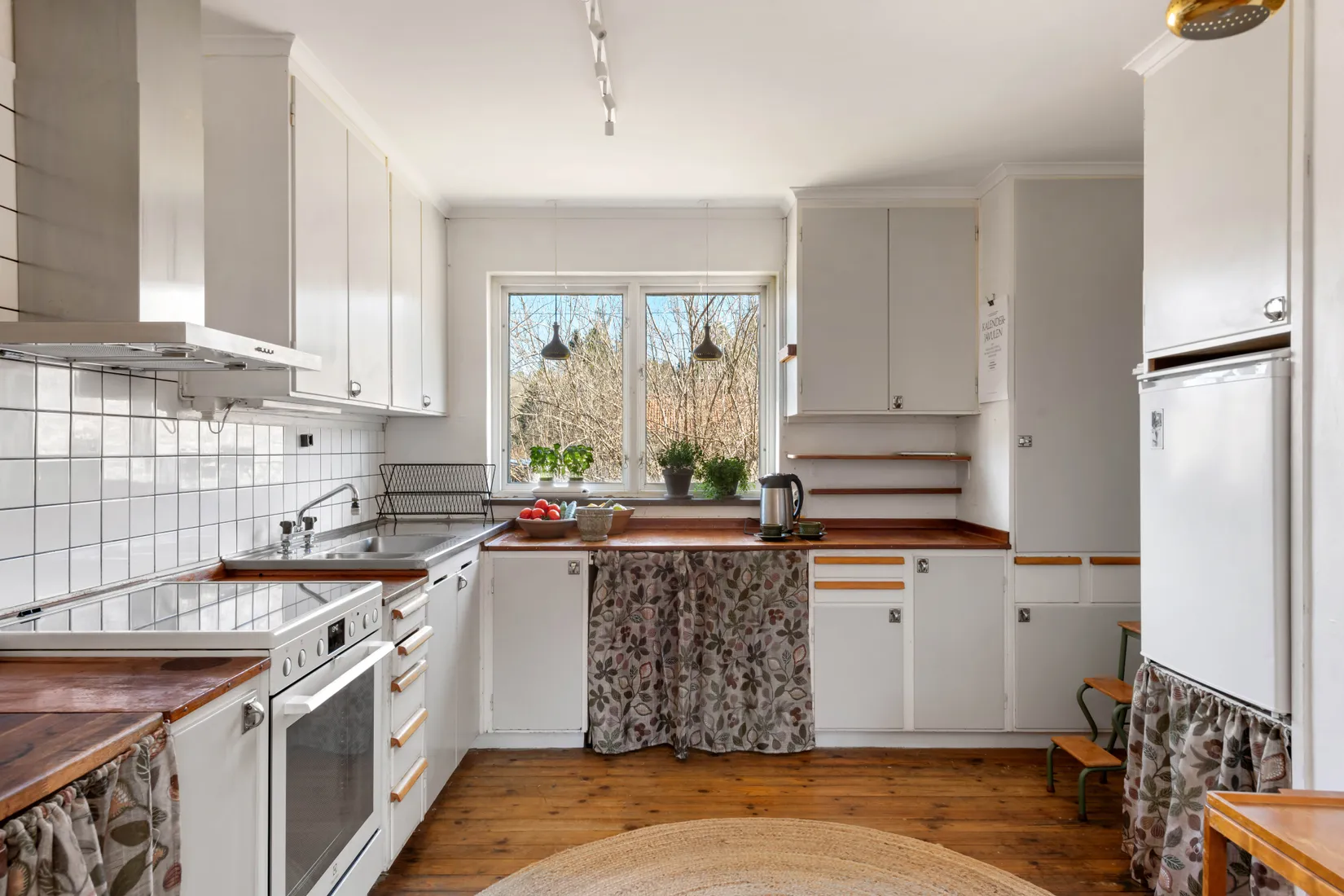 Villa, Milstensvägen 1, Ella Park, Täby