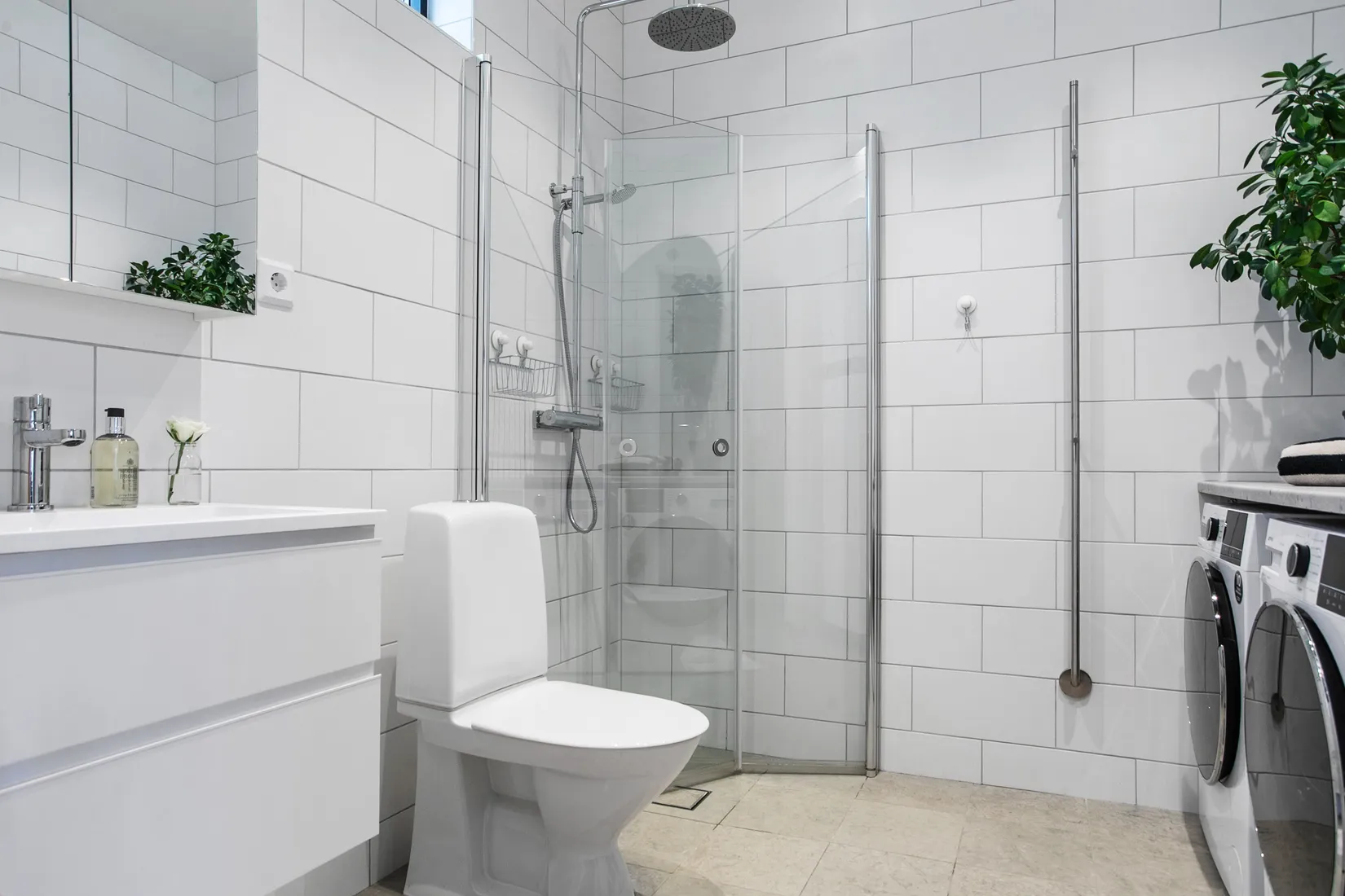 Bostadsrätt, Radhus, Åbroddsvägen 29C, Kummelnäs, Nacka