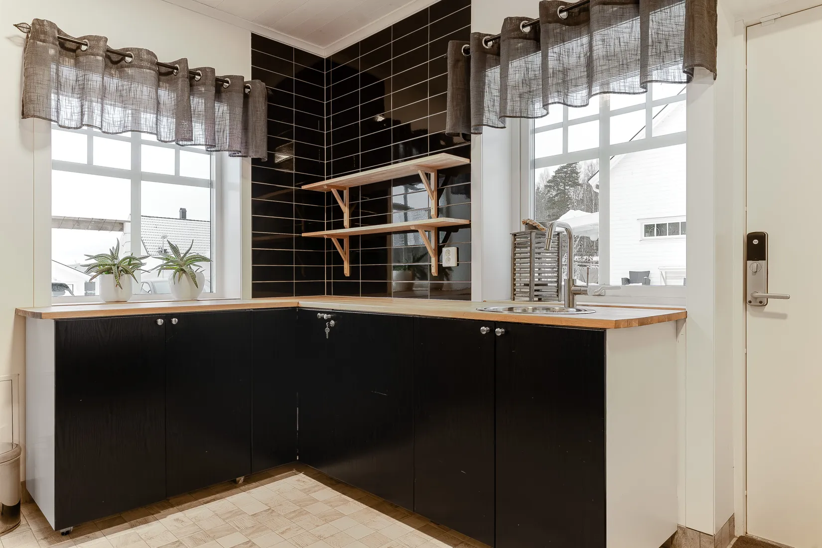 Villa, Skogsbovägen 5, Bredsand, Enköping