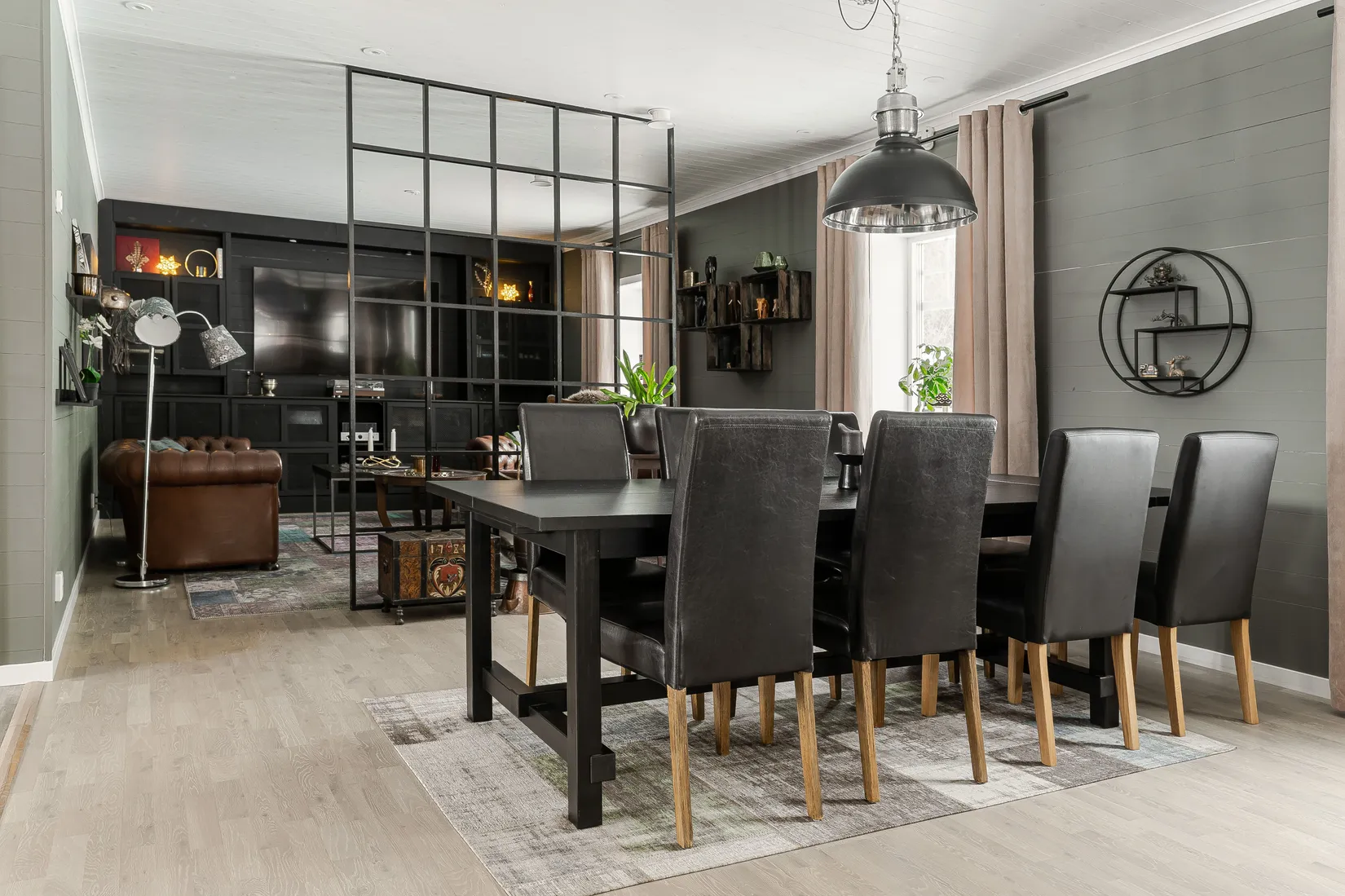 Villa, Skogsbovägen 5, Bredsand, Enköping