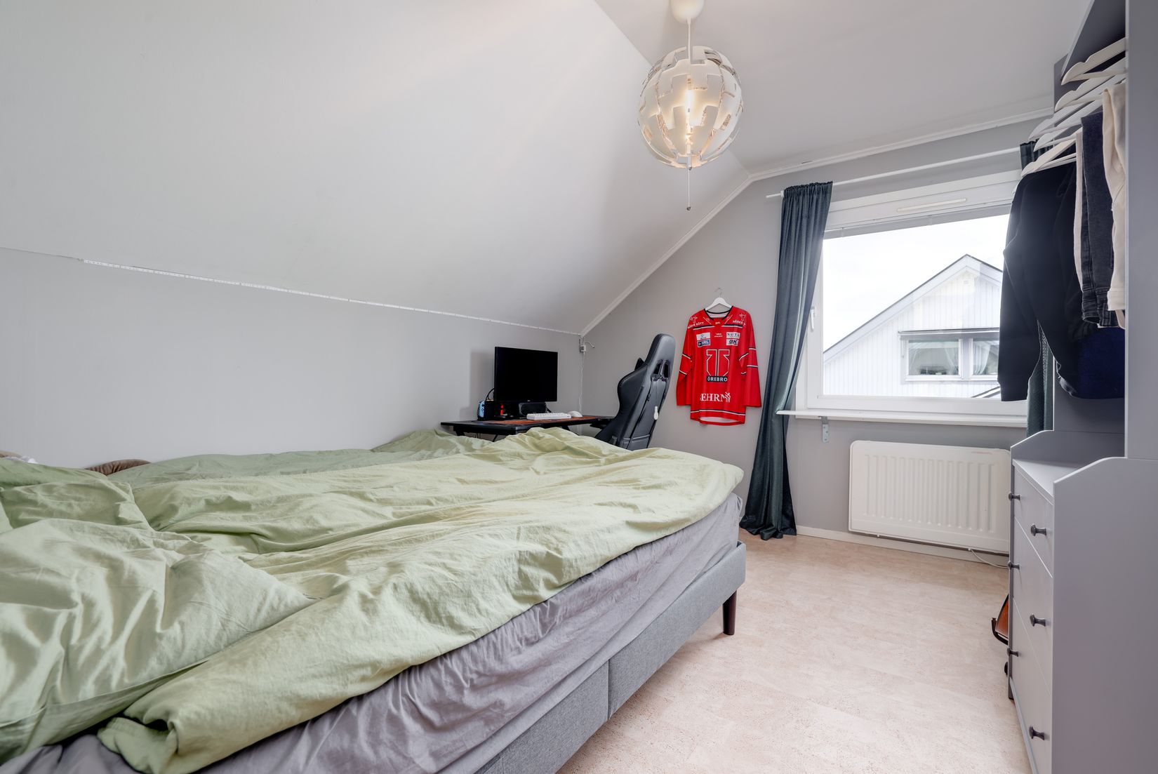 Villa, Bondgårdsgatan 15A, Kumla Centralt, Kumla