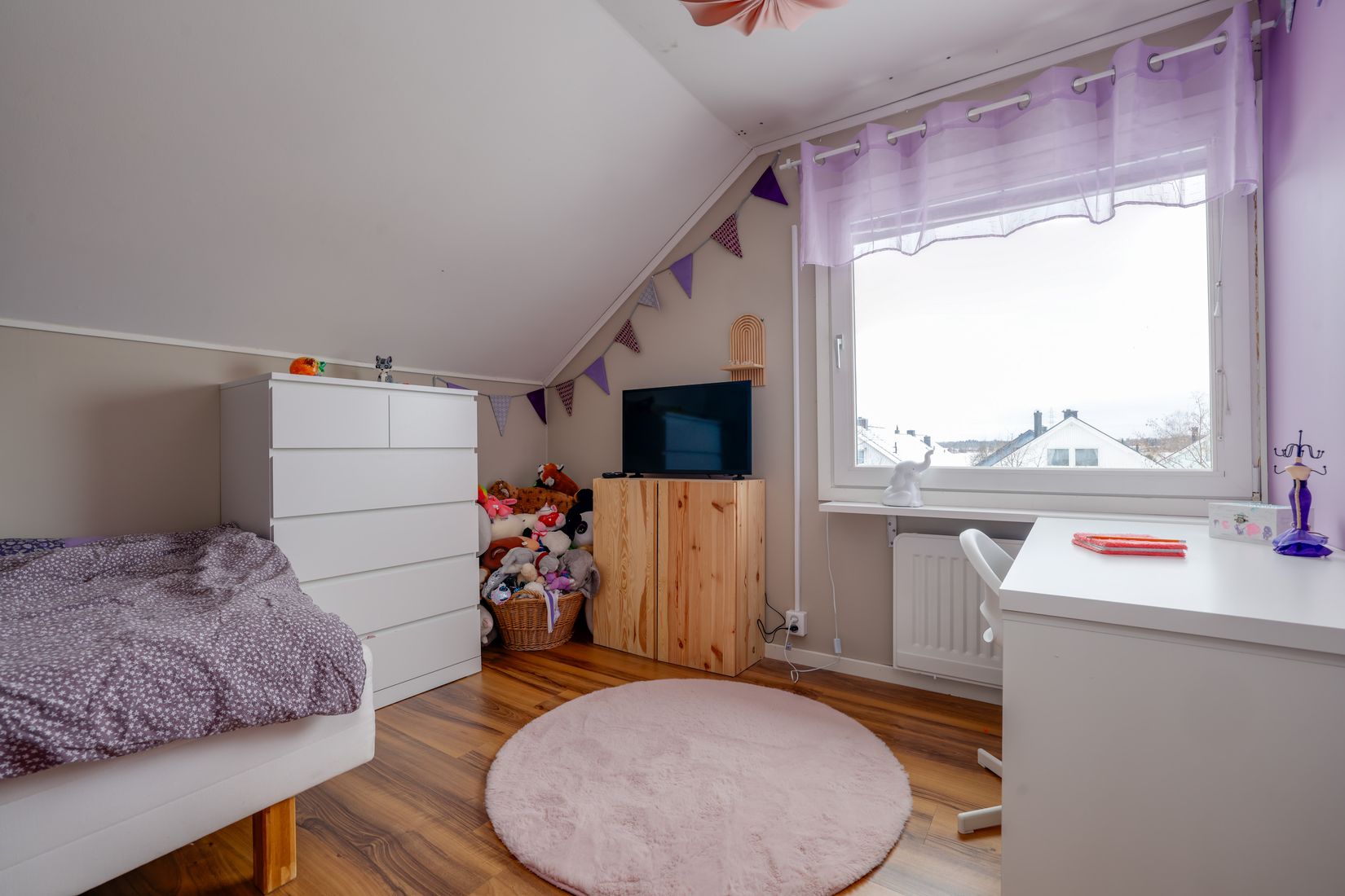 Villa, Bondgårdsgatan 15A, Kumla Centralt, Kumla