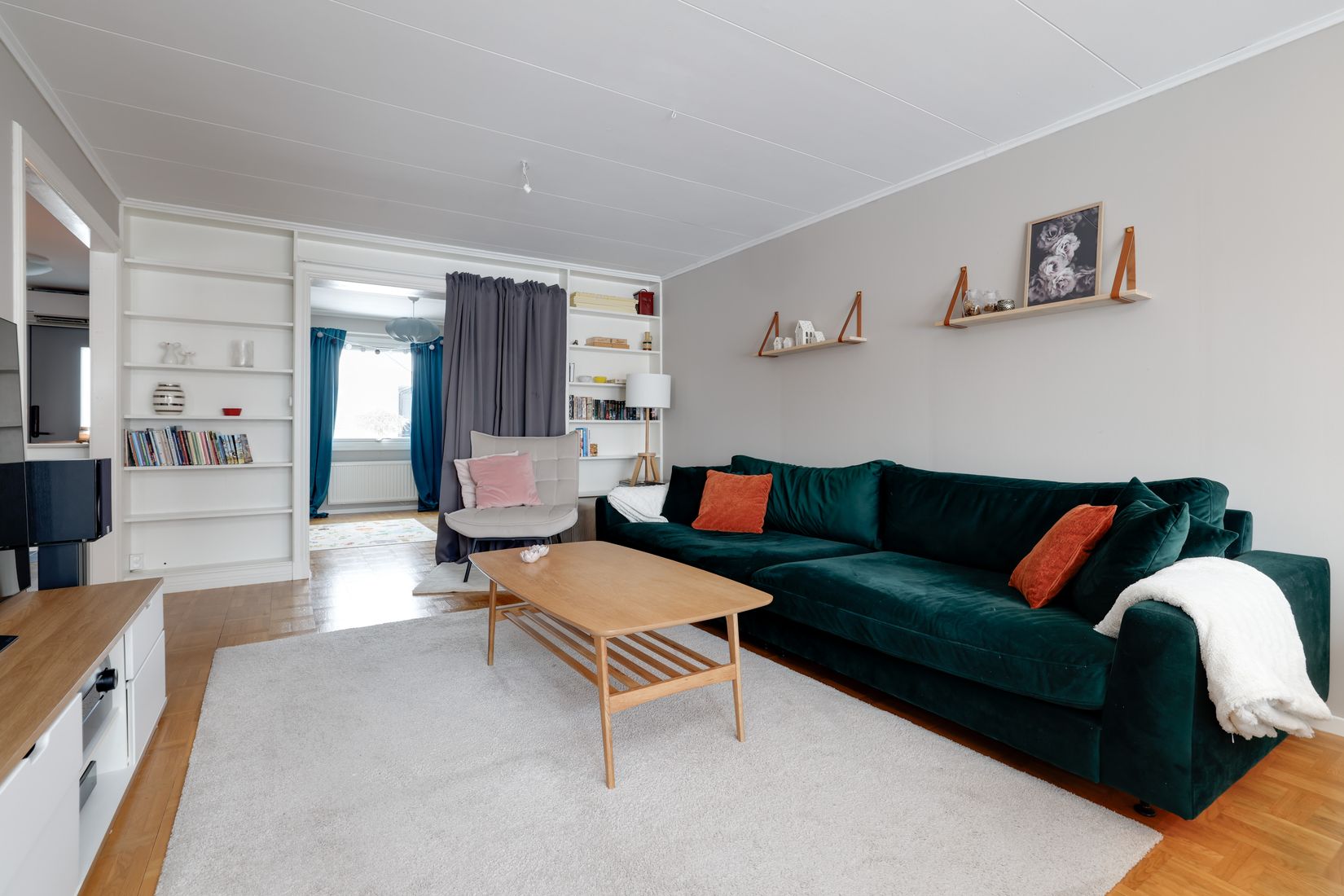 Villa, Bondgårdsgatan 15A, Kumla Centralt, Kumla