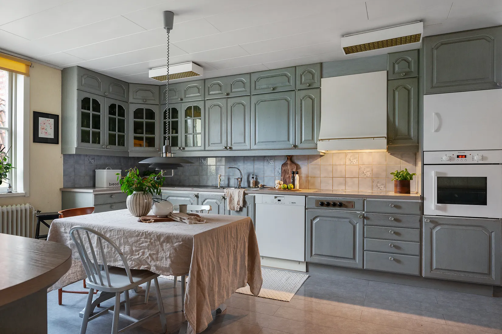 Villa, Sankt Mikaelsgatan 6, Centrum, Uddevalla