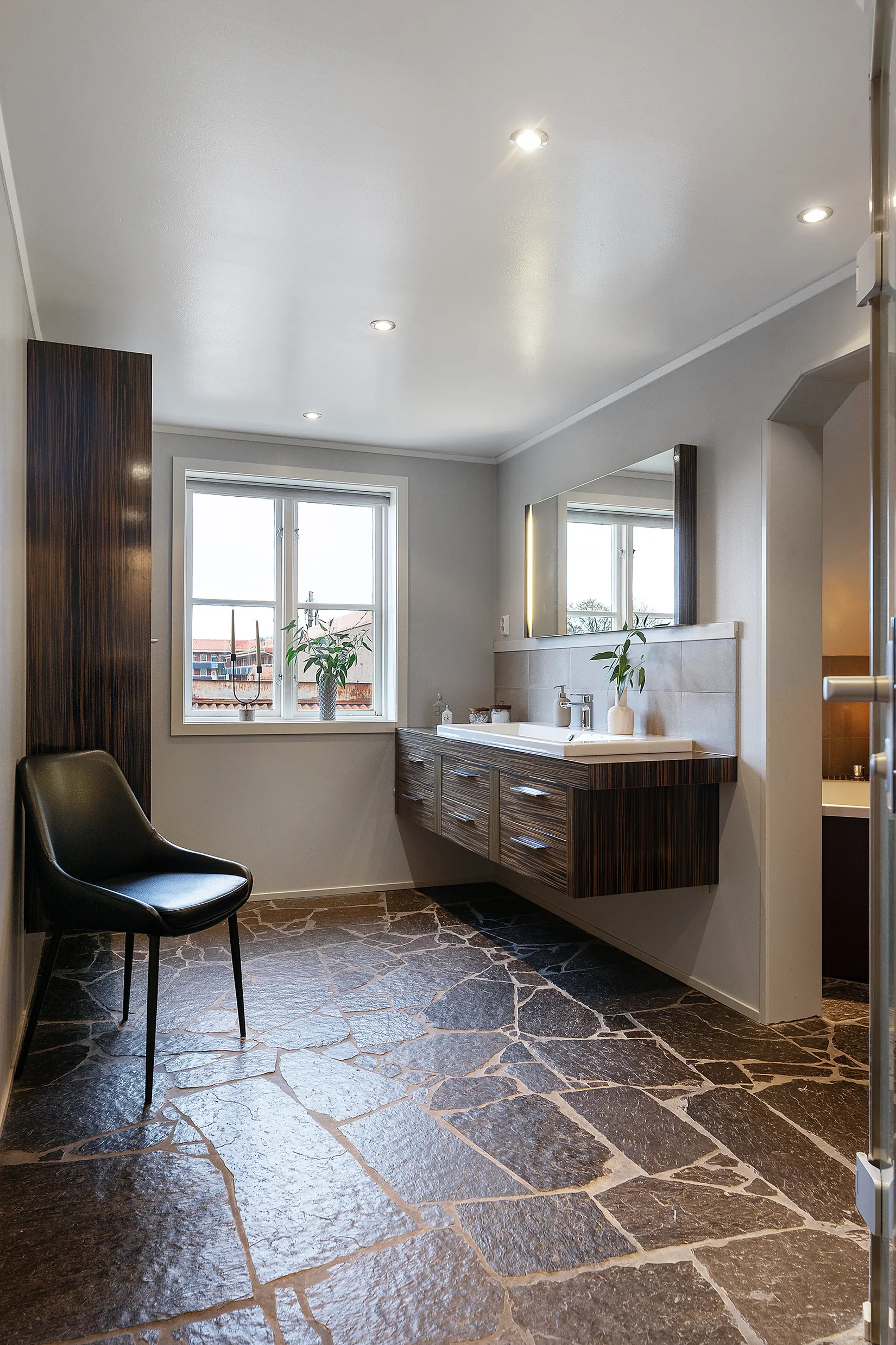 Villa, Sankt Mikaelsgatan 6, Centrum, Uddevalla