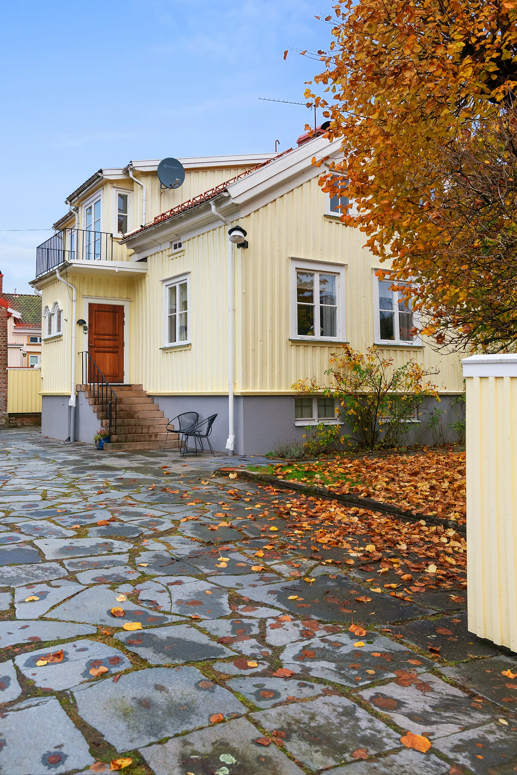 Villa, Sankt Mikaelsgatan 6, Centrum, Uddevalla