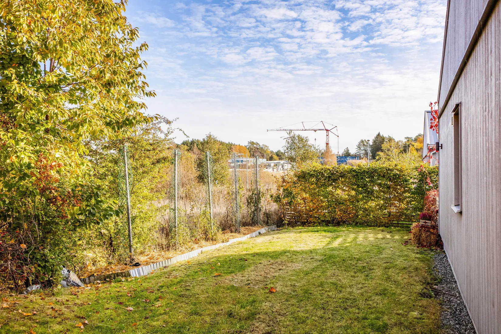 Bostadsrätt, Radhus, Mellanbyvägen 4 A, Frösundavik, Håbo