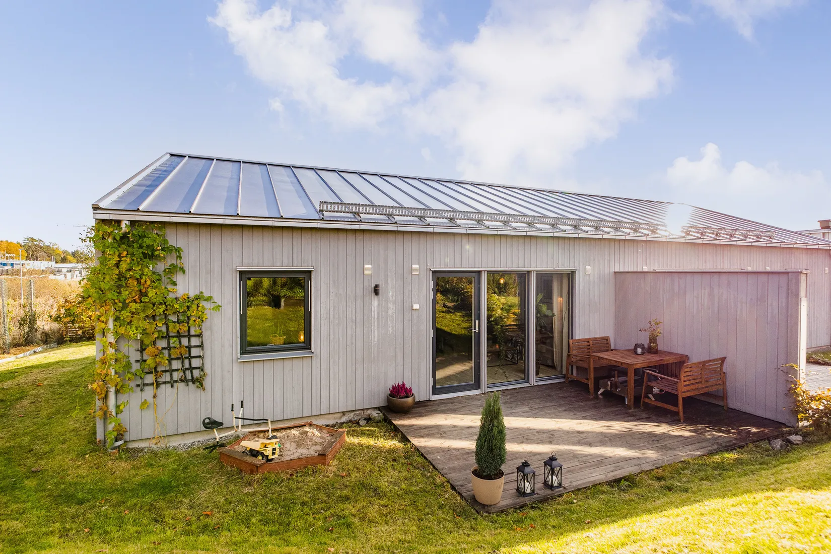 Bostadsrätt, Radhus, Mellanbyvägen 4 A, Frösundavik, Håbo