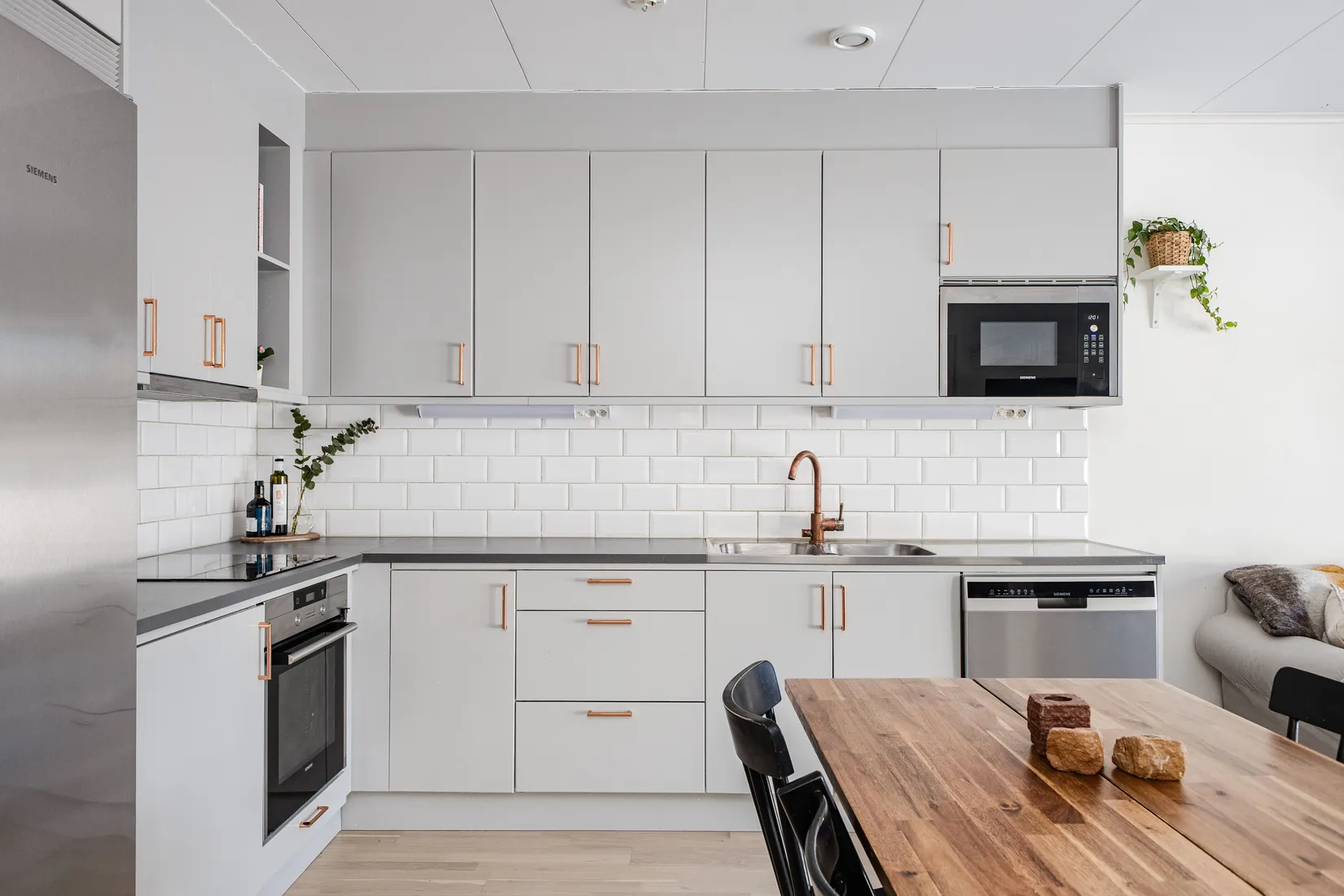 Bostadsrätt, Radhus, Mellanbyvägen 4 A, Frösundavik, Håbo