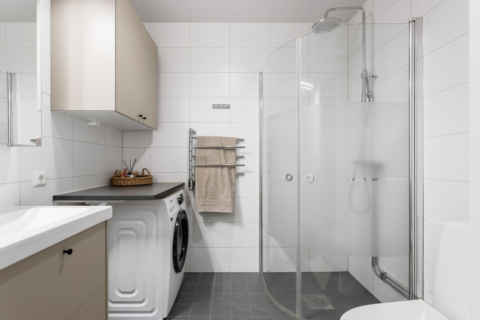 Bostadsrätt, Pippi Långstrumps gata 28, 4tr., Bromma / Annedal, Stockholm