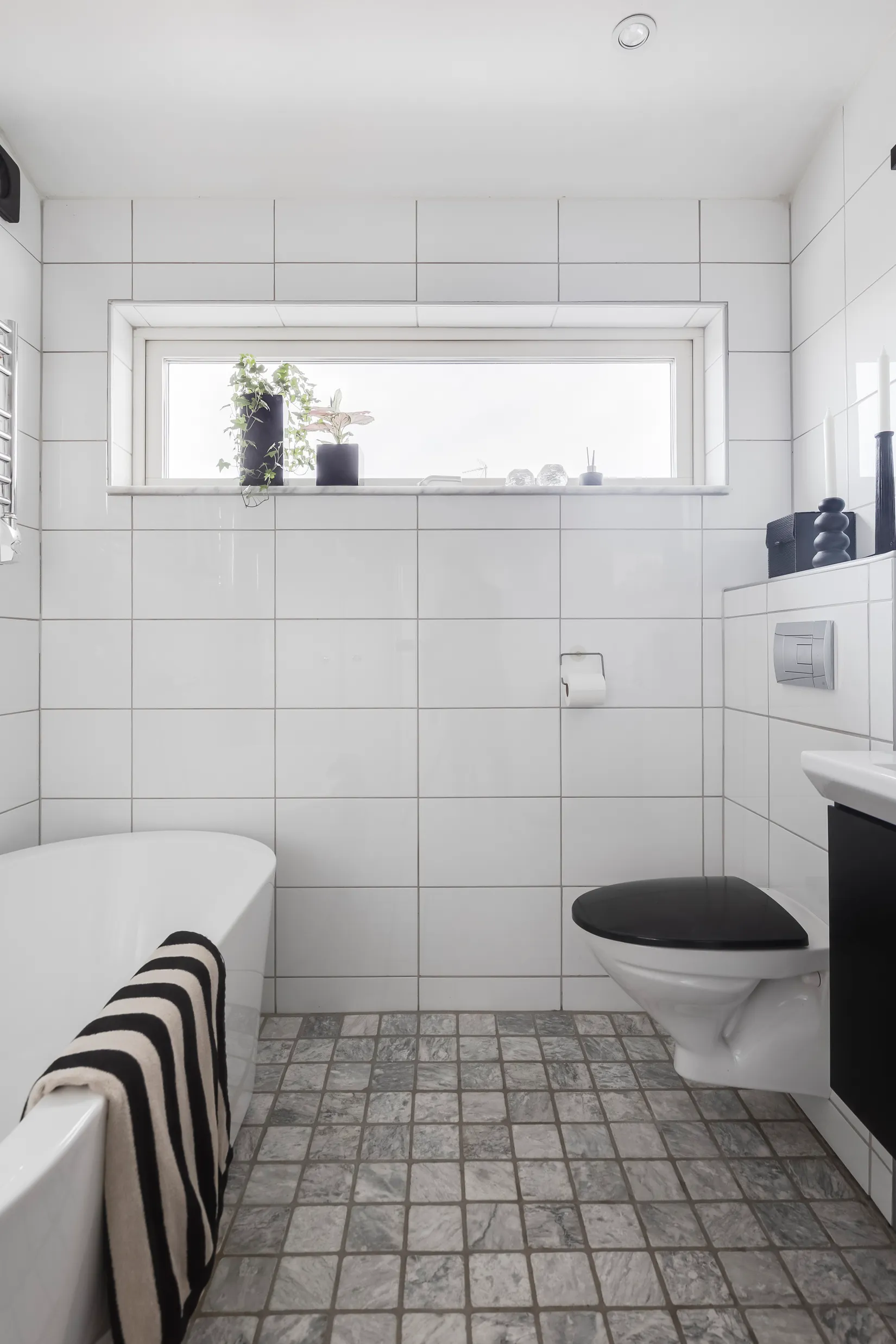 Villa, Flygaregatan 12, Sörby, Örebro