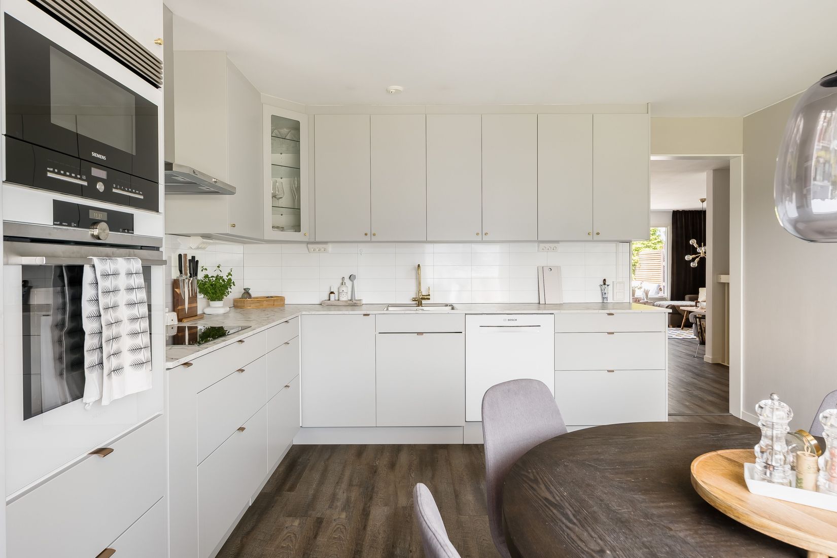 Villa, Radhus, Ädelstensvägen 15A, Ulveket, Skövde