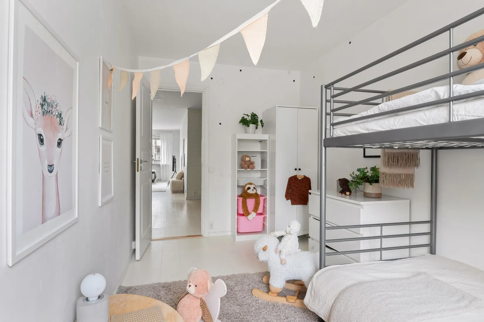 Bostadsrätt, Jungfrudansen 14, Huvudsta / Jungfrudansen, Solna