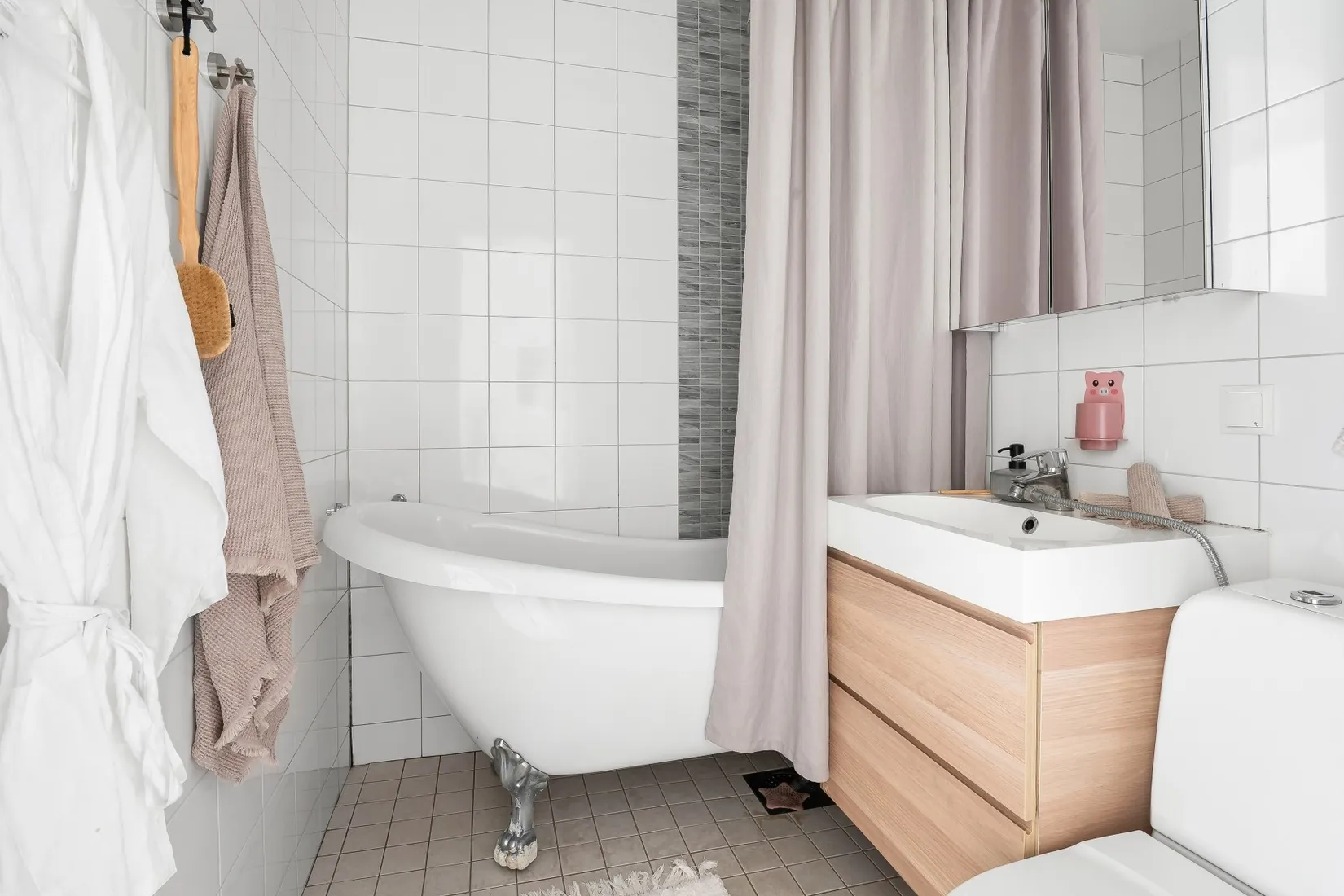 Bostadsrätt, Jungfrudansen 14, Huvudsta / Jungfrudansen, Solna