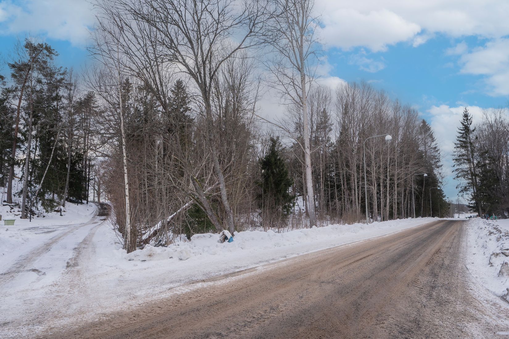 Tomt, Helmerdalsvägen 28, Vidja, Huddinge