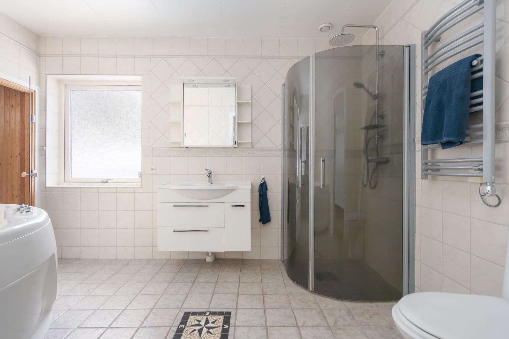 Villa, Blåsippestigen 15, Nynäshamn