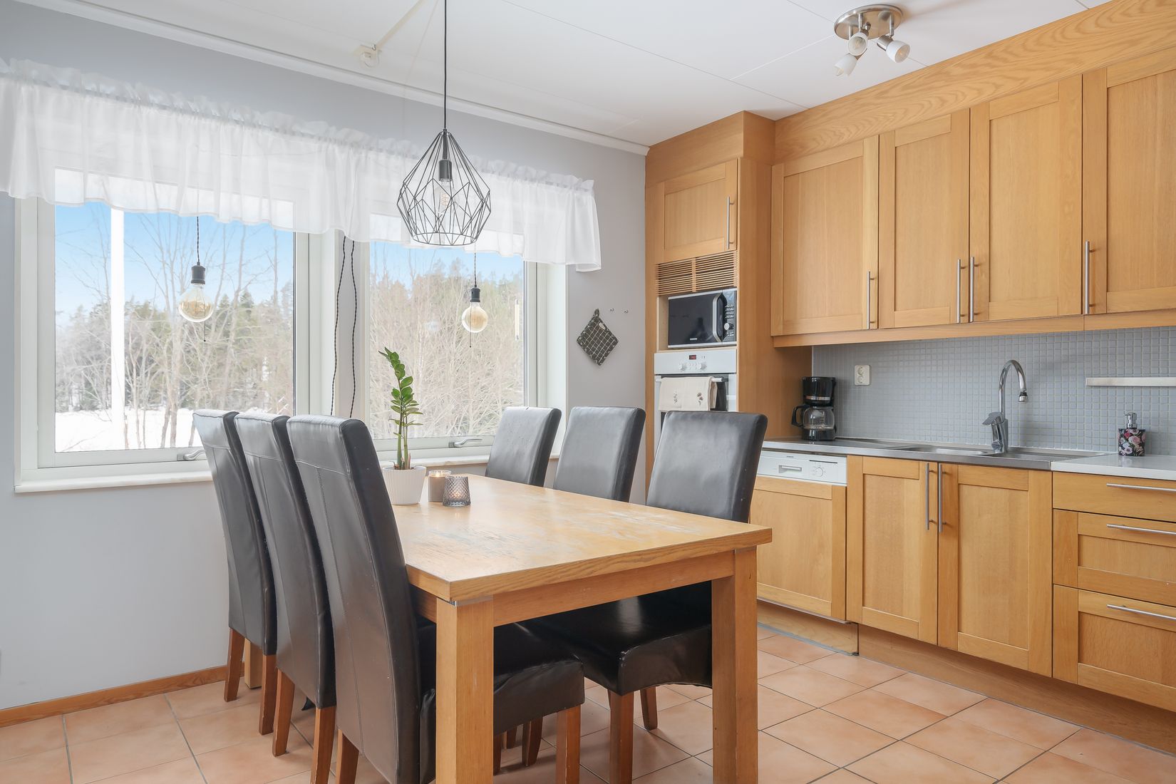 Villa, Blåsippestigen 15, Nynäshamn