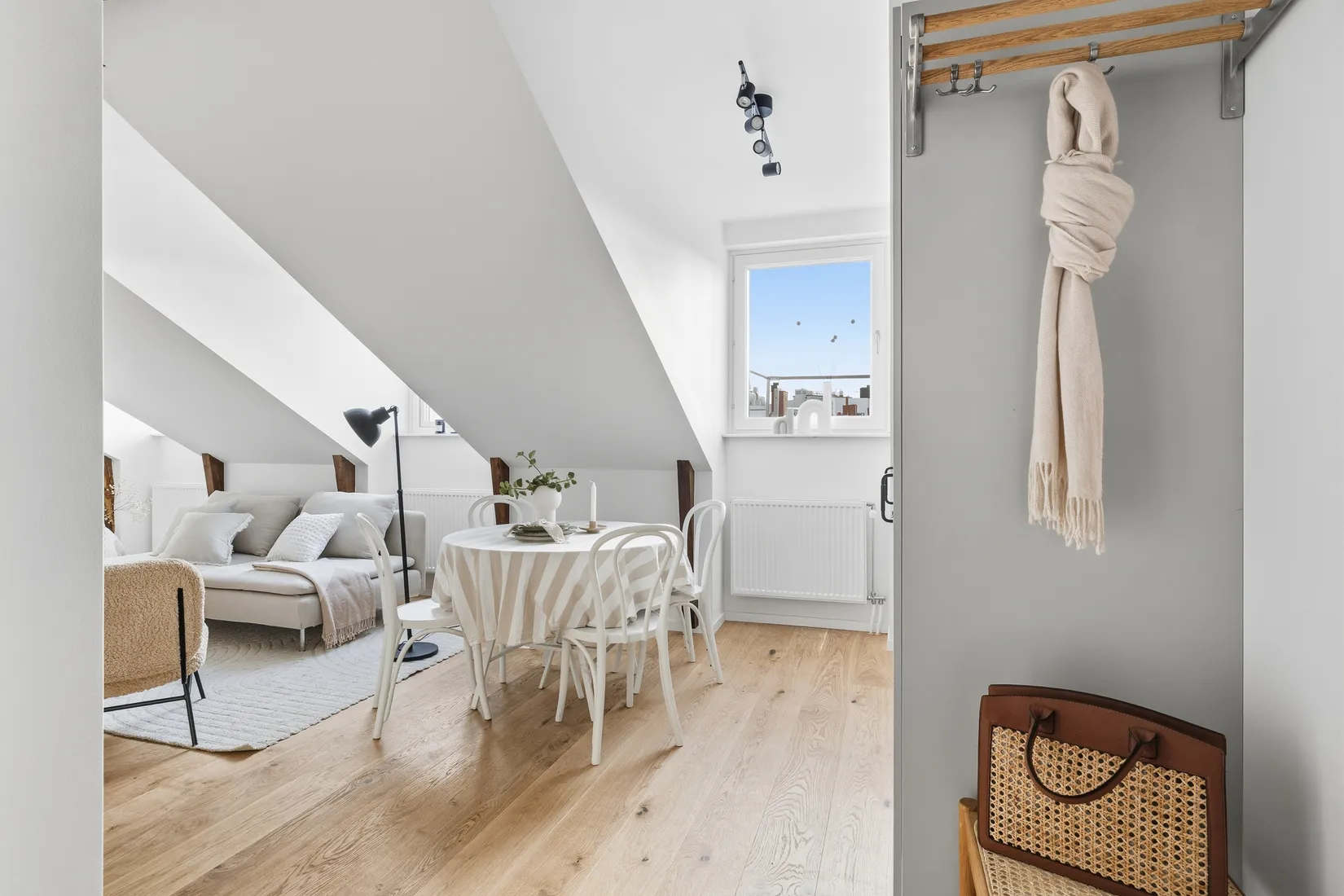 Bostadsrätt, Trädgårdsgatan 7 lgh 1402, Sundbyberg Centrum, Sundbyberg