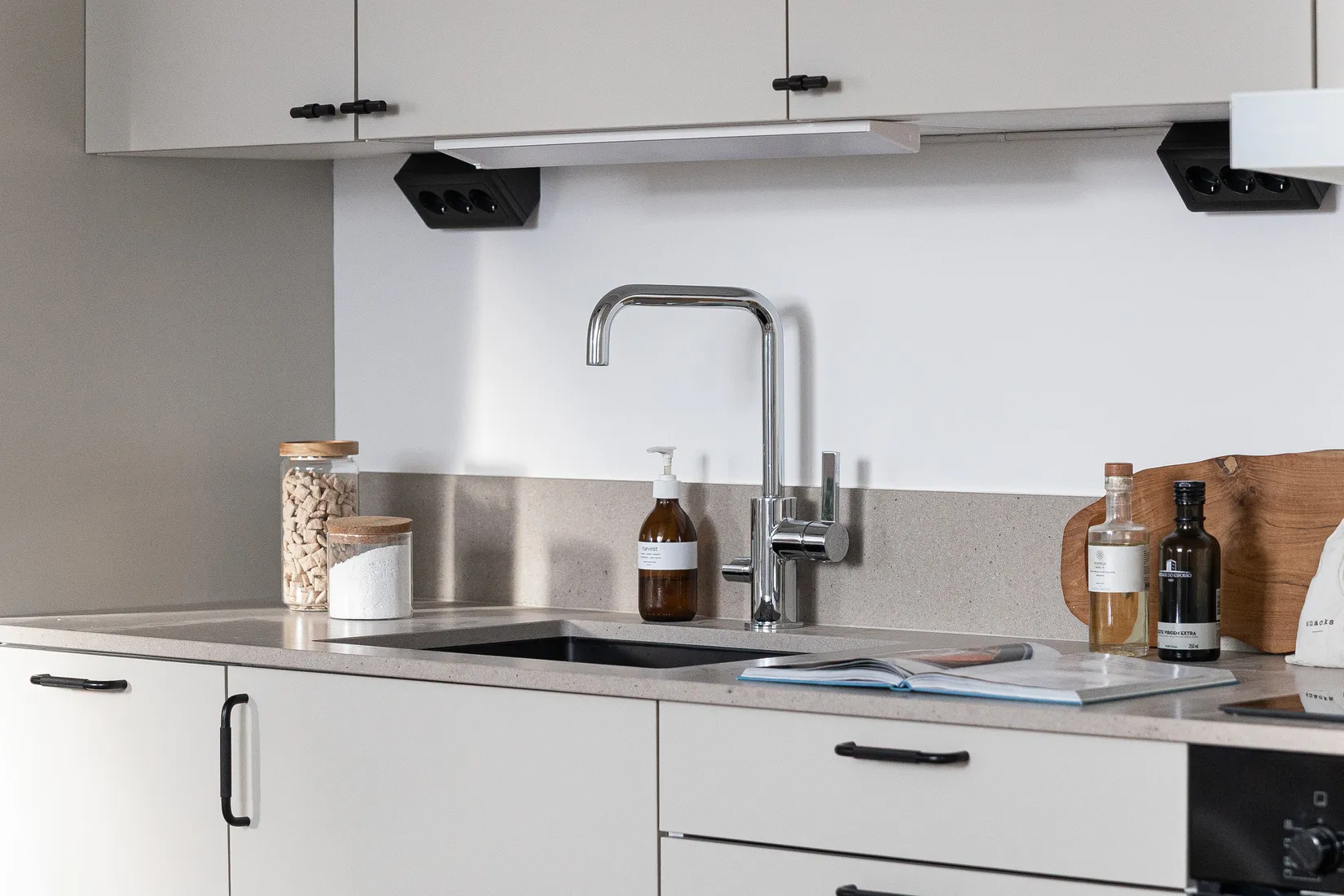 Bostadsrätt, Trädgårdsgatan 7 lgh 1402, Sundbyberg Centrum, Sundbyberg