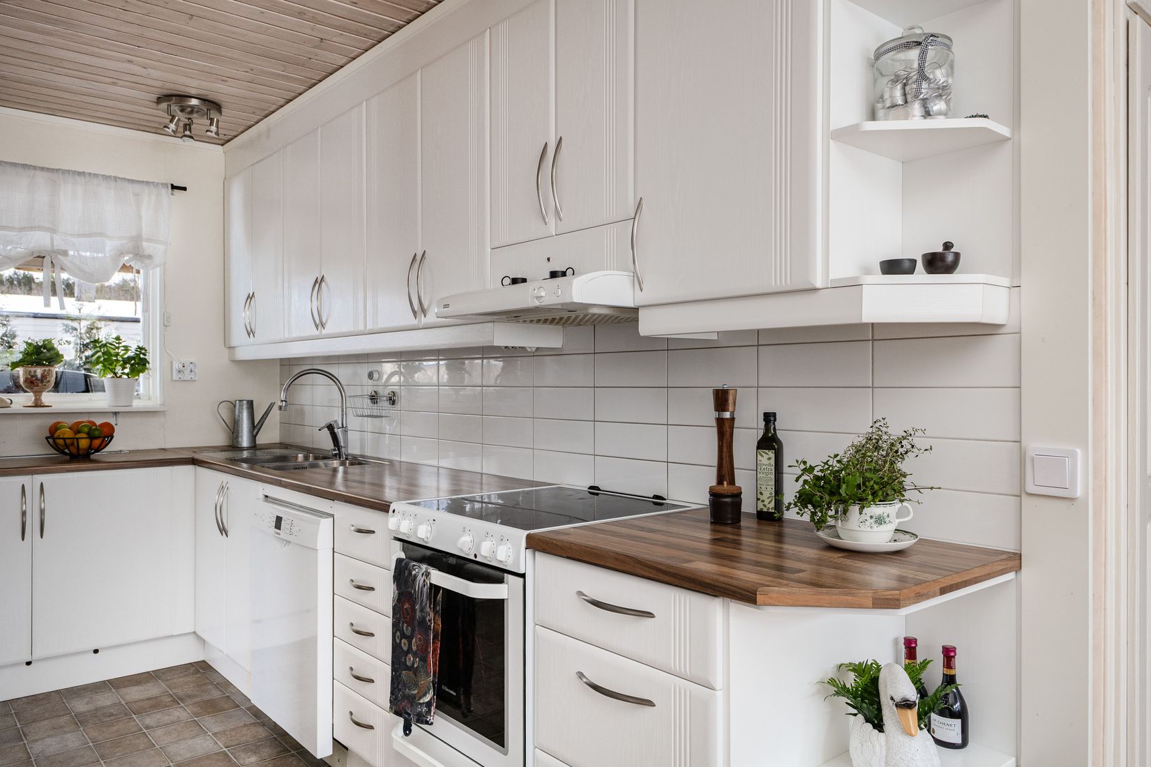 Villa, Rapportgatan 4, Viksäng, Västerås