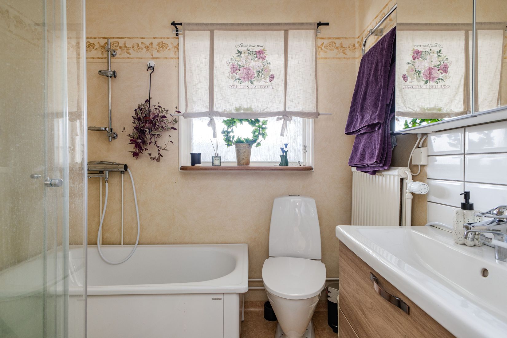 Villa, Rapportgatan 4, Viksäng, Västerås