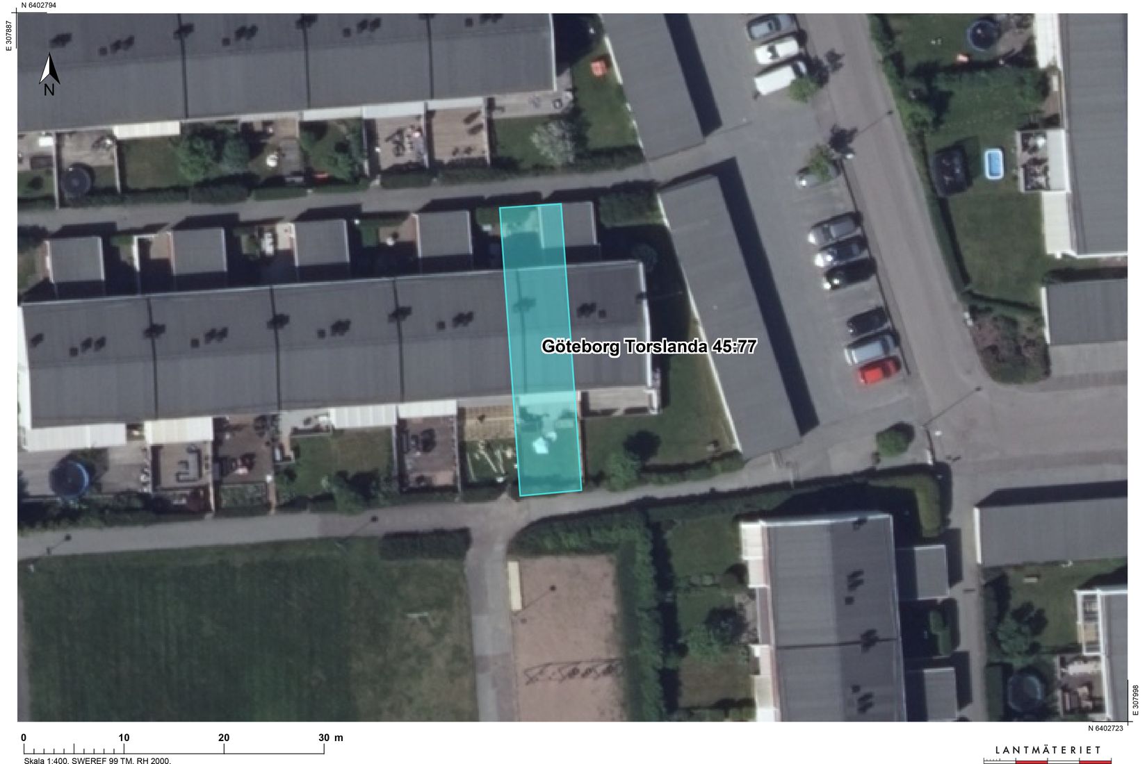 Radhus, Vitklövern 7B, Centrala Torslanda, Göteborg