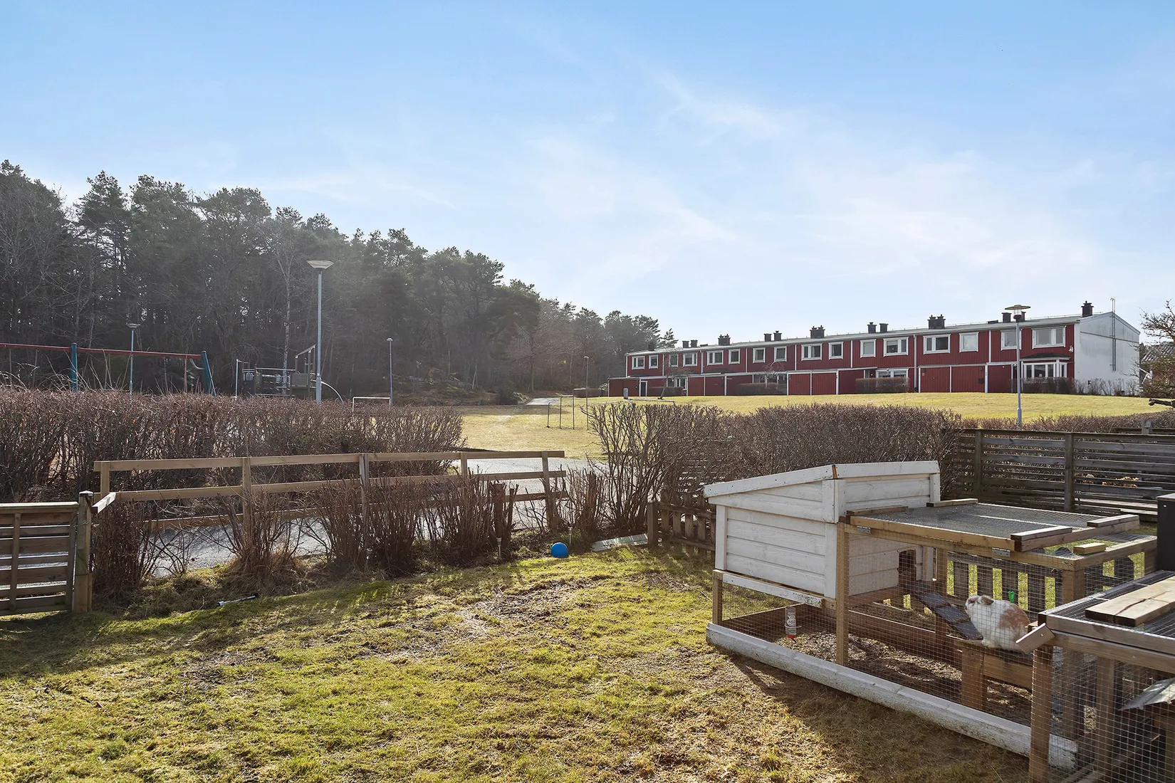 Radhus, Vitklövern 7B, Centrala Torslanda, Göteborg