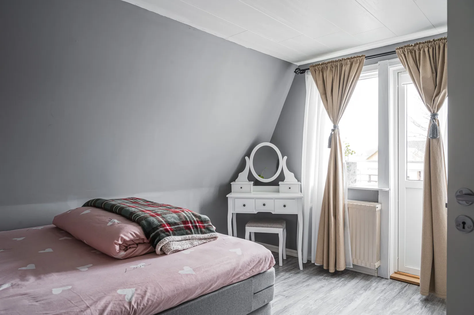 Villa, Köpmansgatan 26, Vara