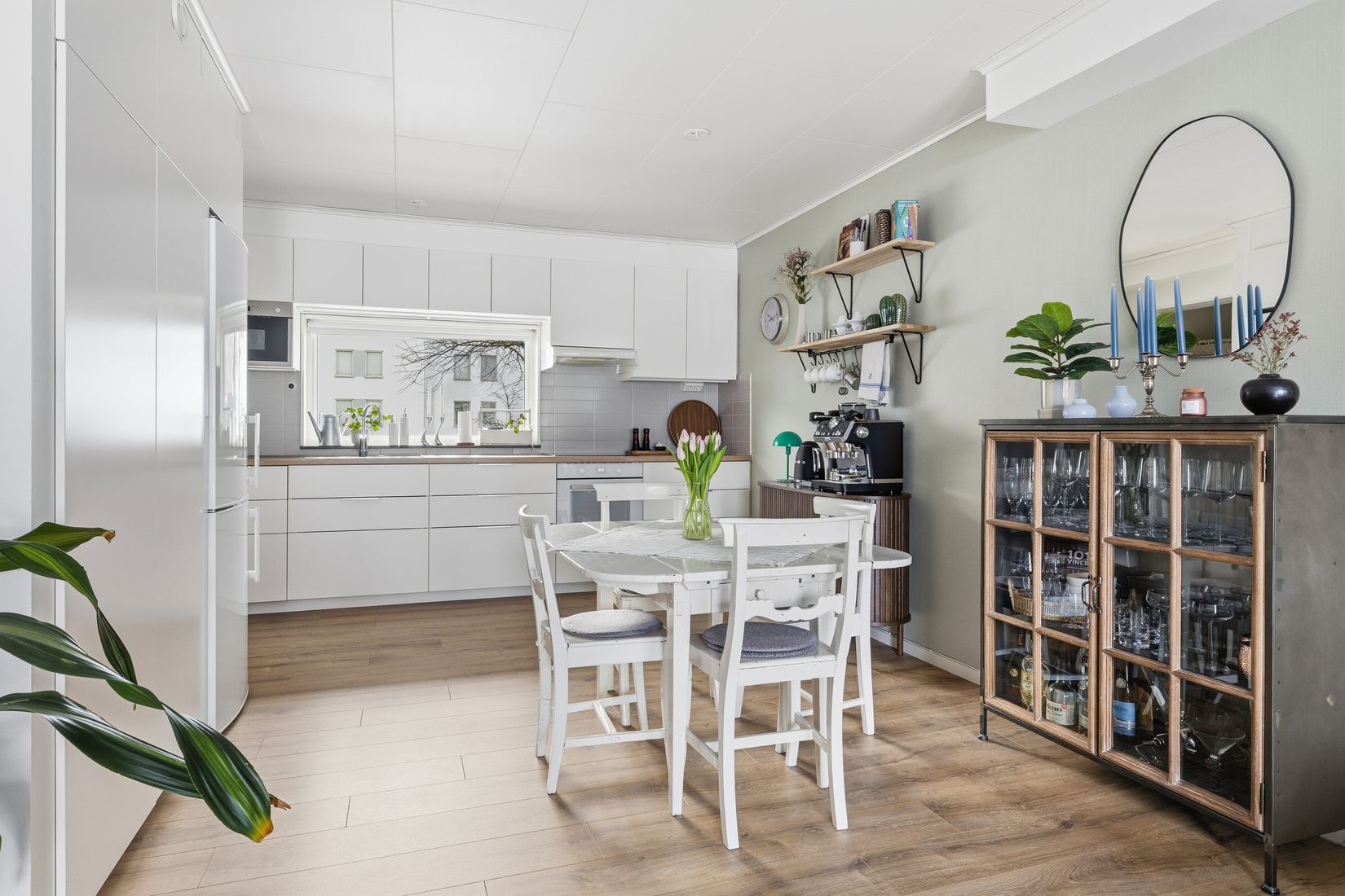 Bostadsrätt, Eds allé, Eds allé/Runby, Upplands Väsby