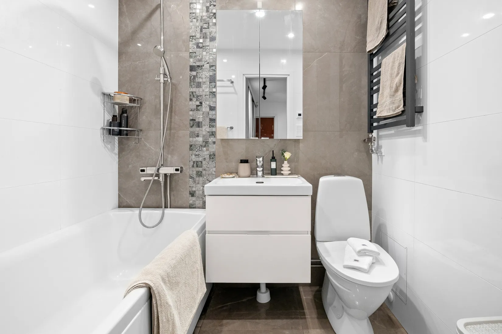 Bostadsrätt, Storängsvägen 11F, Åkersberga Centrum, Österåker