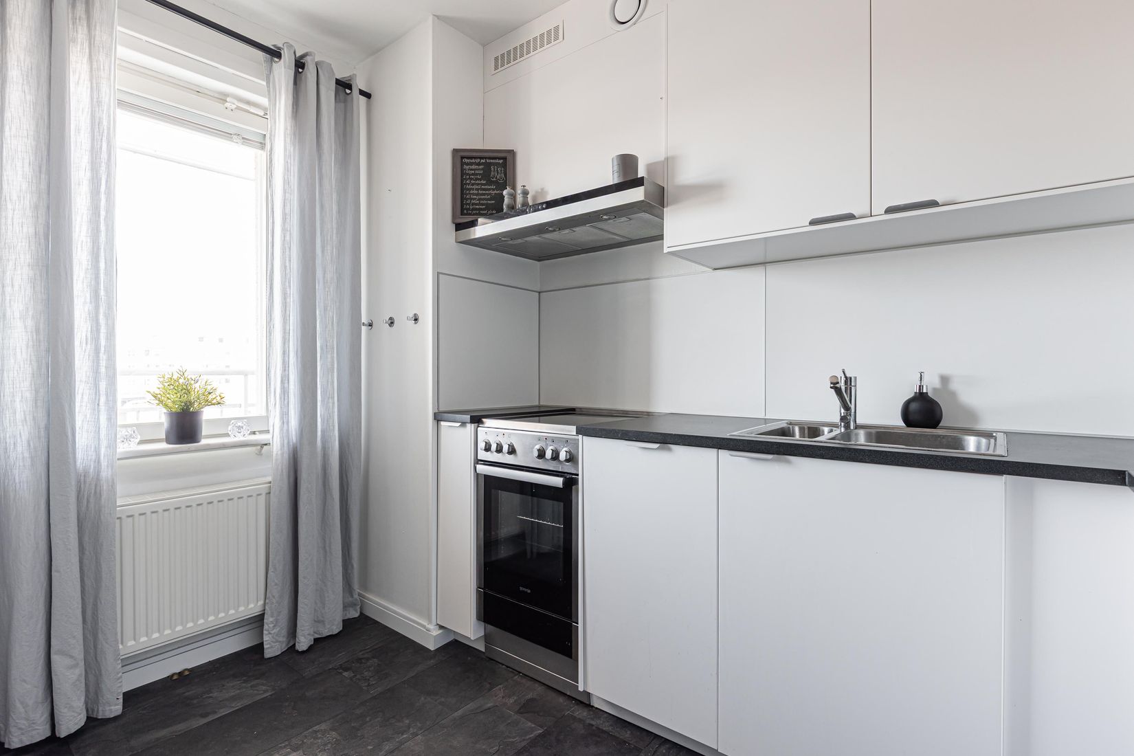 Bostadsrätt, Benvägen 18, Bjurhovda, Västerås