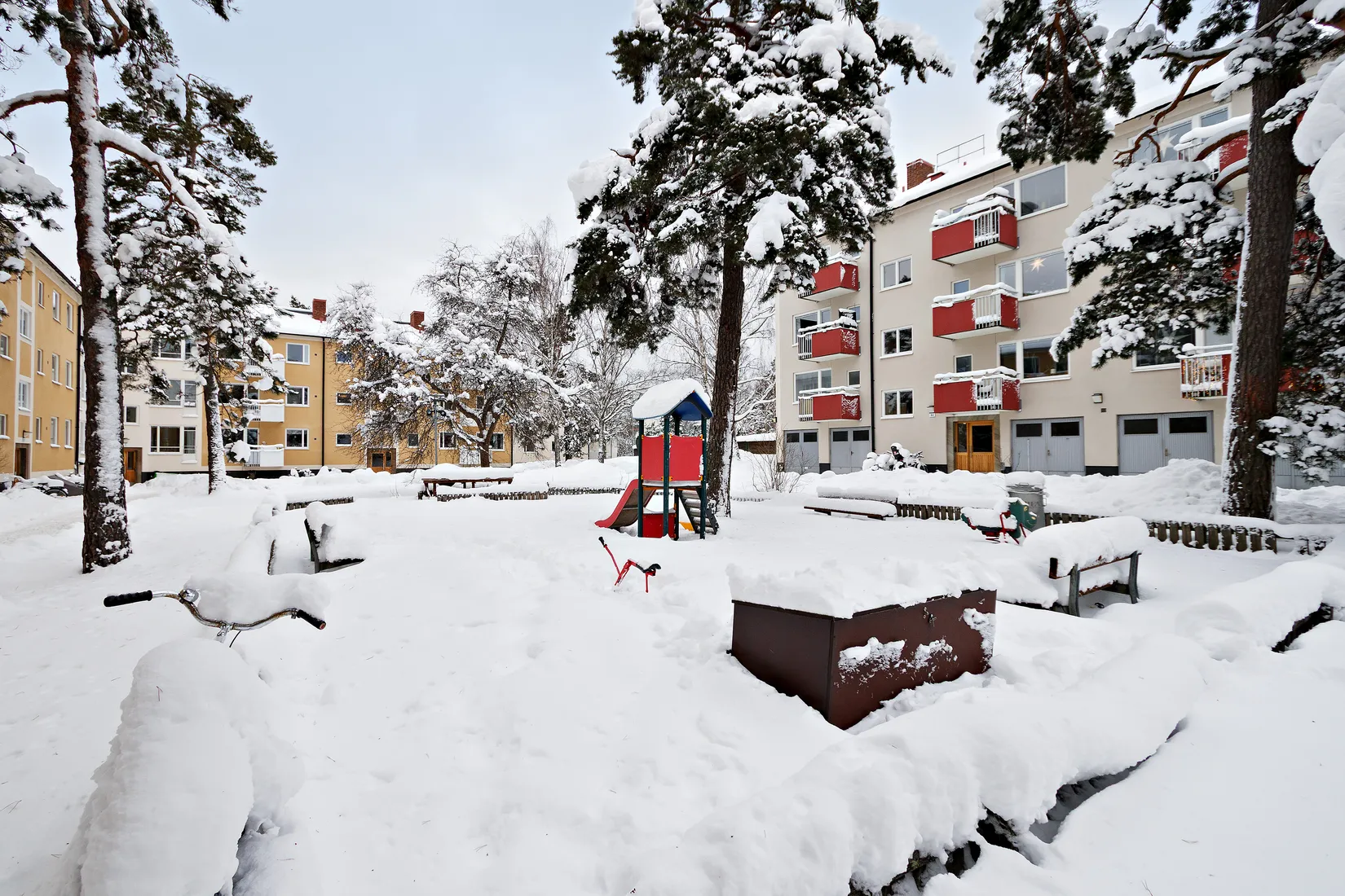Bostadsrätt, Svartågatan 76, Bagarmossen, Stockholm