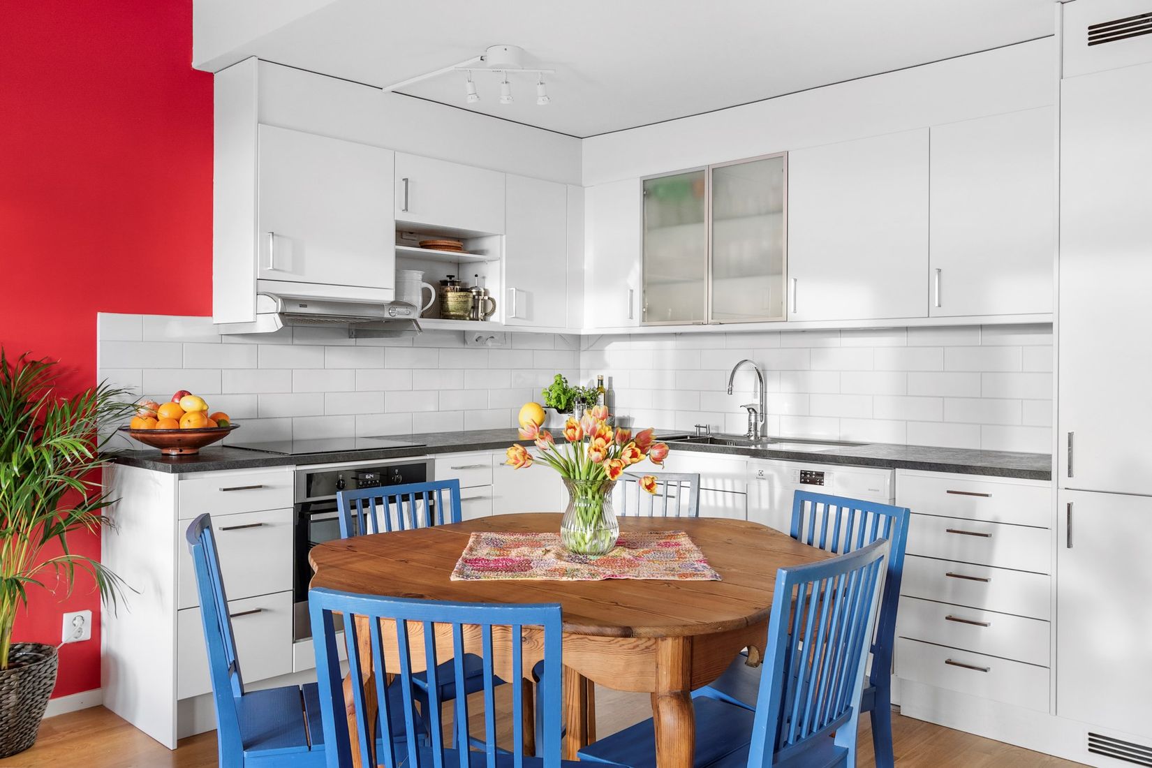 Bostadsrätt, Östersundsgatan 7, Vån 15 (1507/2512), Vällingby Parkstad / Råcksta, Stockholm