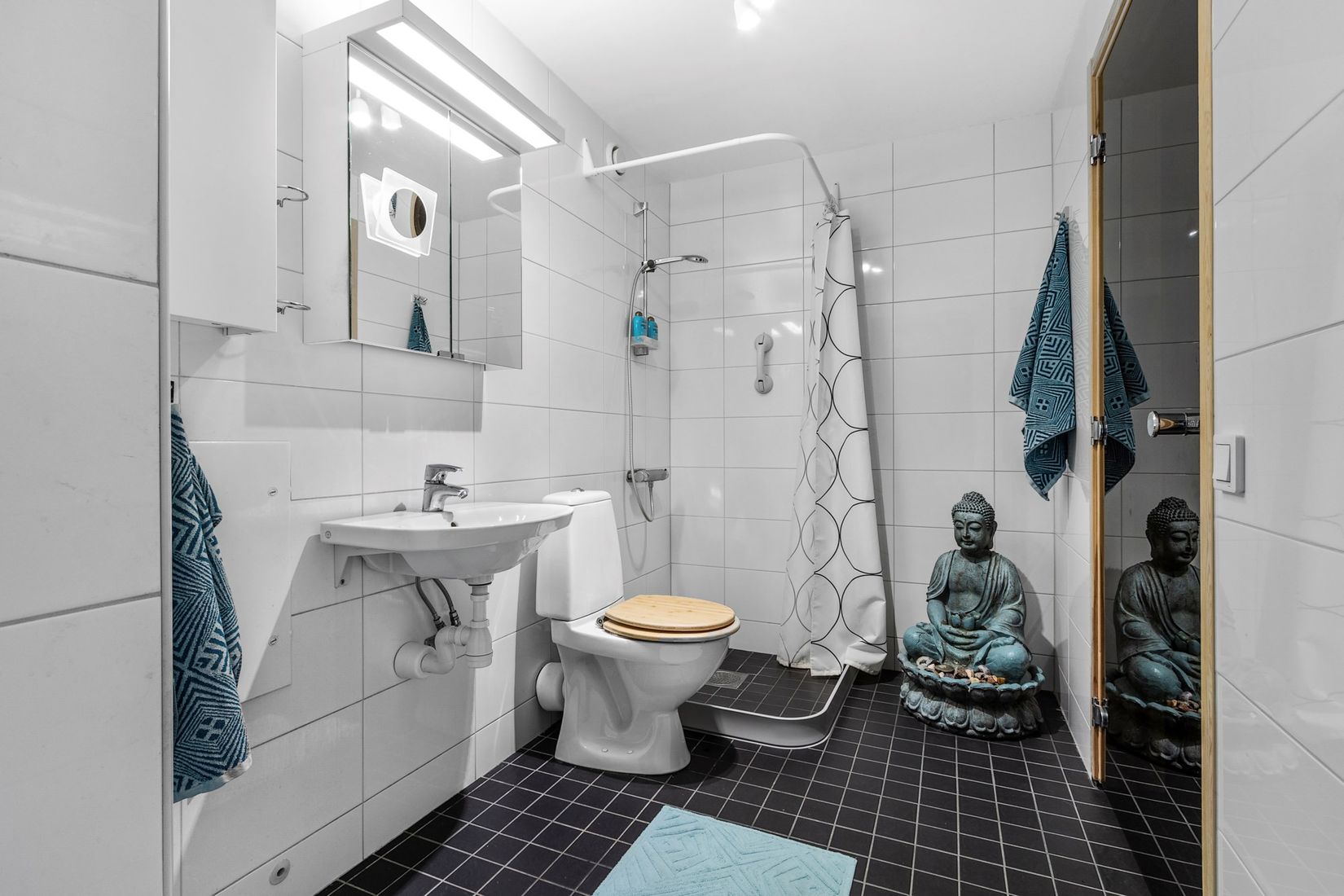 Bostadsrätt, Östersundsgatan 7, Vån 15 (1507/2512), Vällingby Parkstad / Råcksta, Stockholm