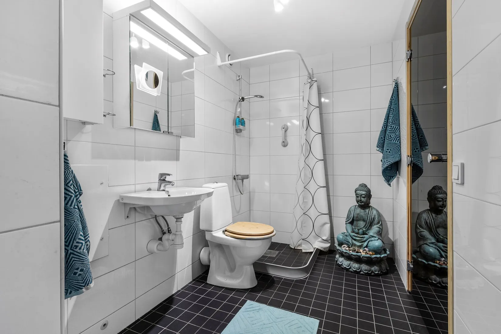 Bostadsrätt, Östersundsgatan 7, Vån 15 (1507/2512), Vällingby Parkstad / Råcksta, Stockholm