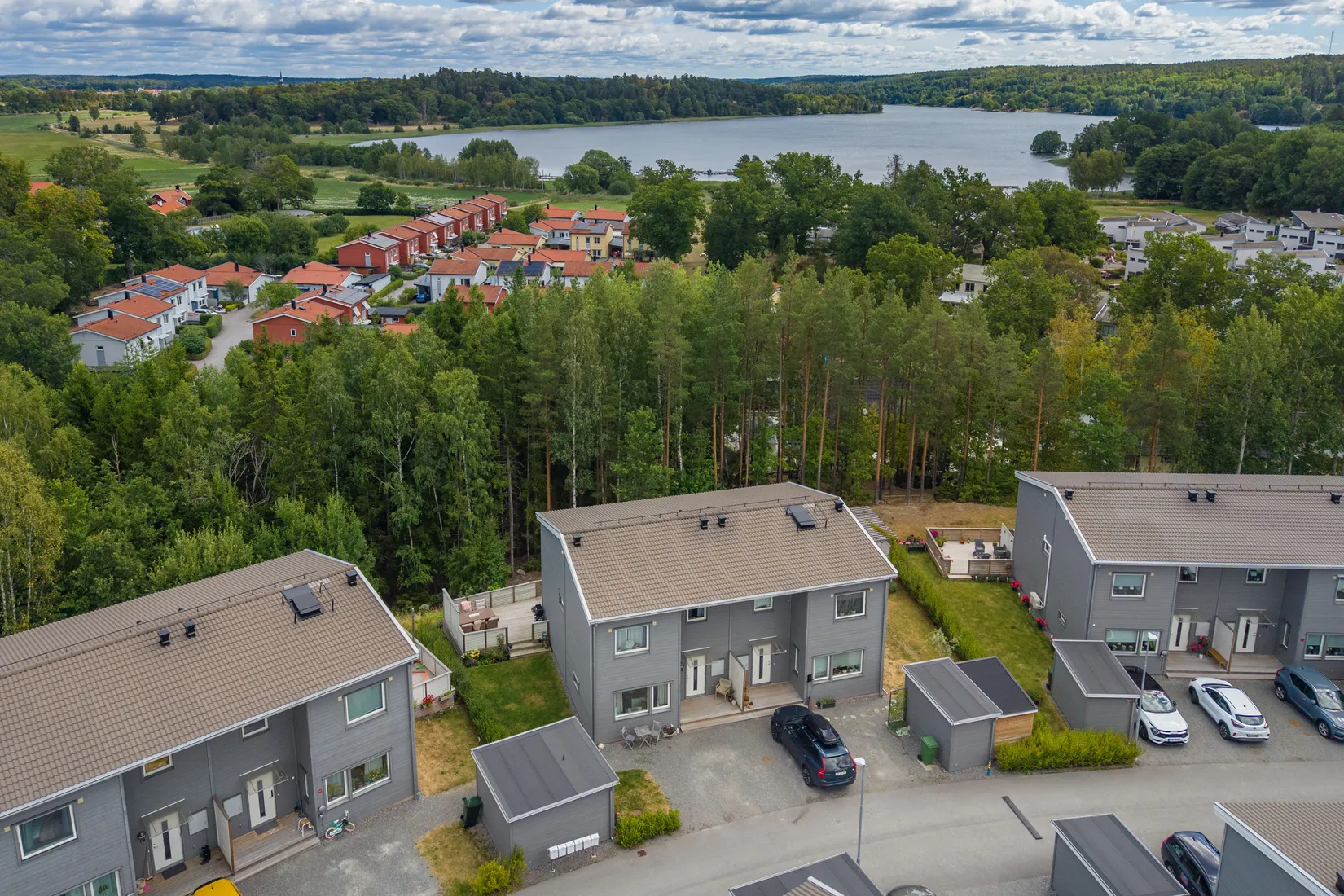 Radhus, Revirvägen 23, Marielundsviken, Strängnäs