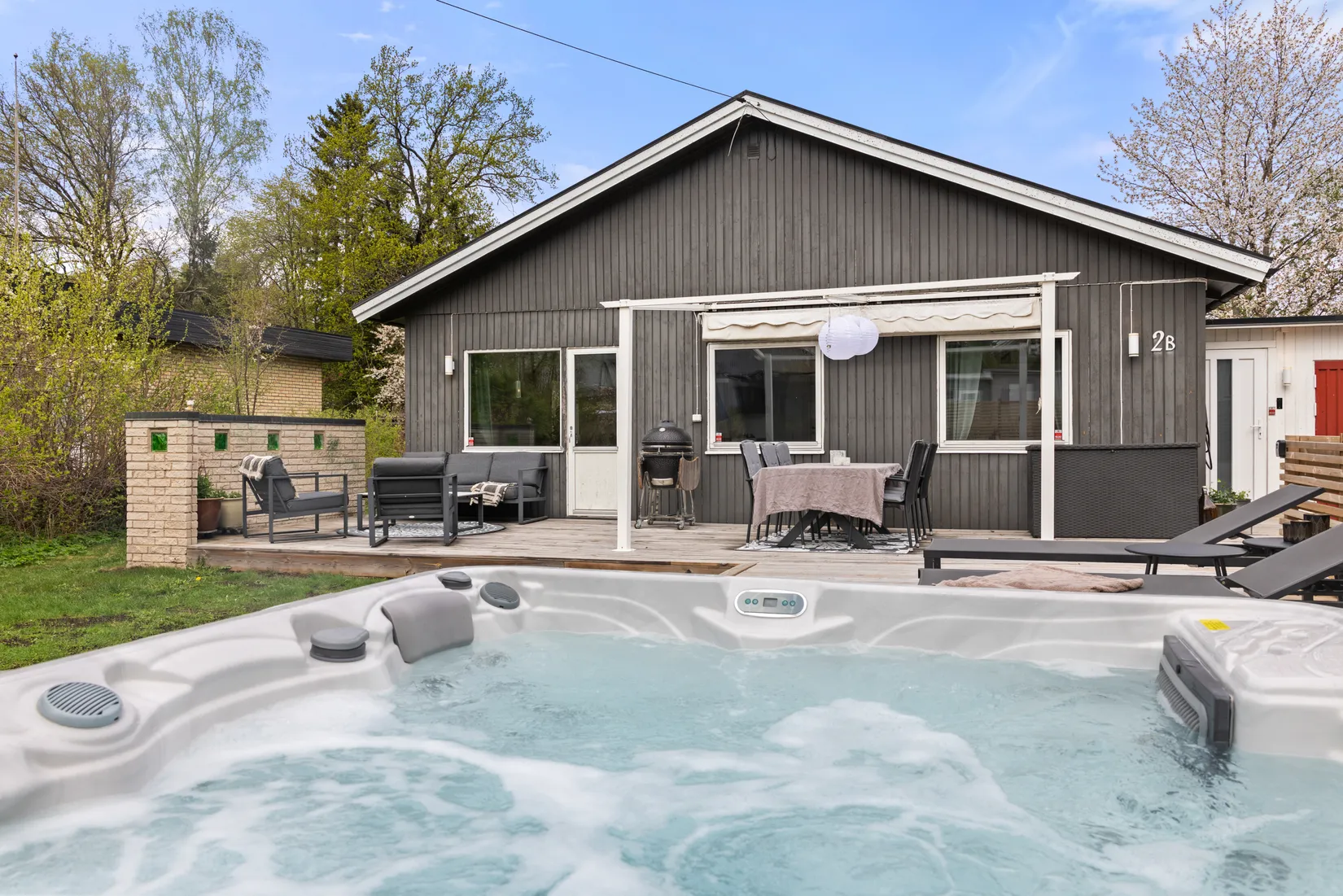 Radhus, Finkvägen 2B, Trollbäcken, Tyresö