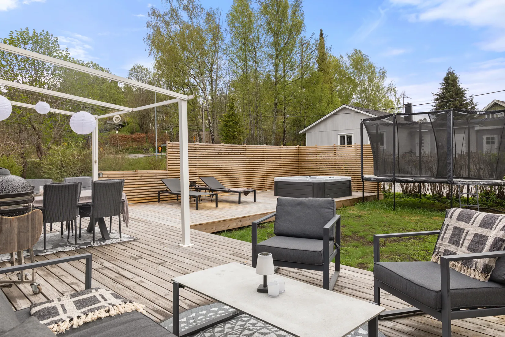 Radhus, Finkvägen 2B, Trollbäcken, Tyresö