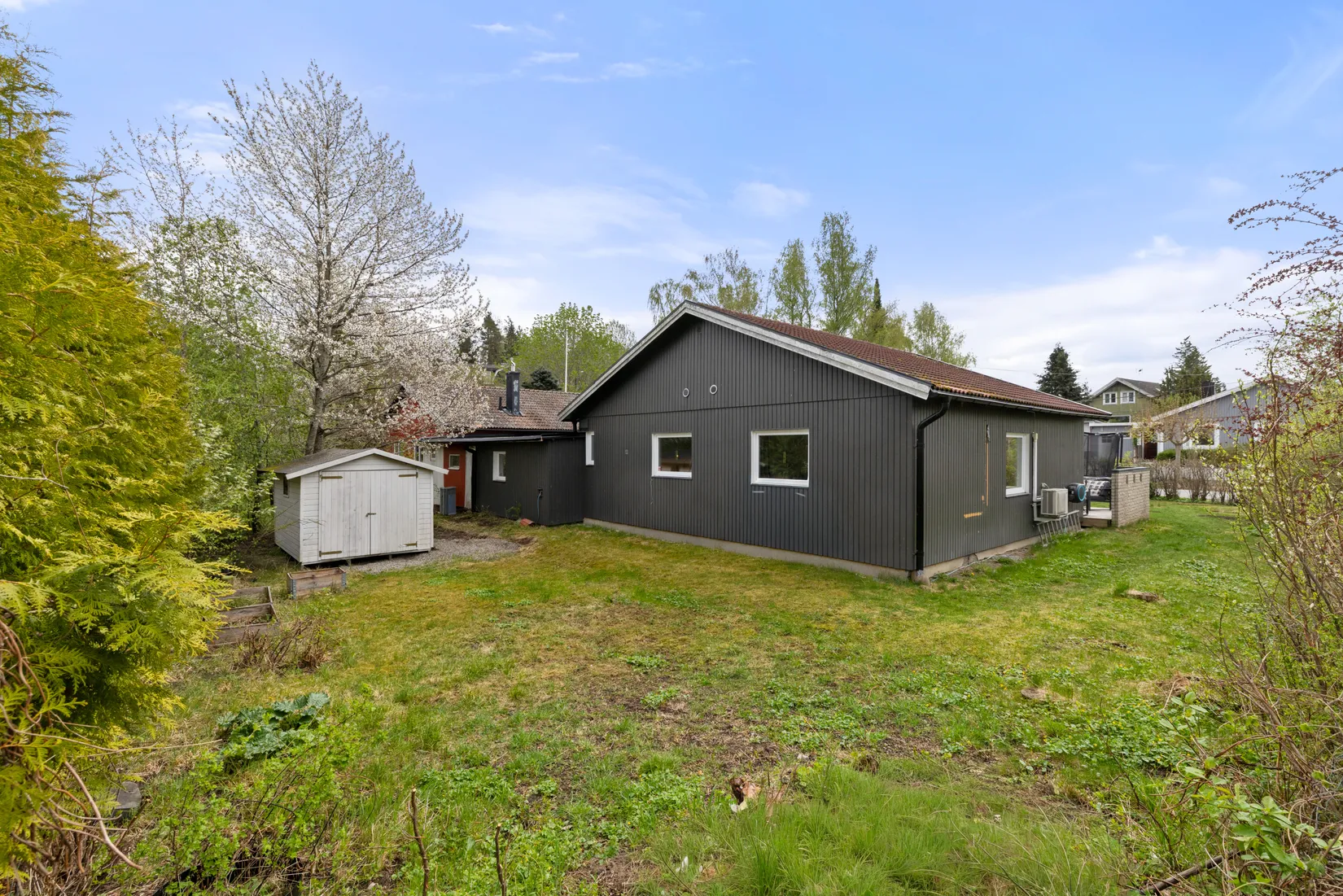 Radhus, Finkvägen 2B, Trollbäcken, Tyresö