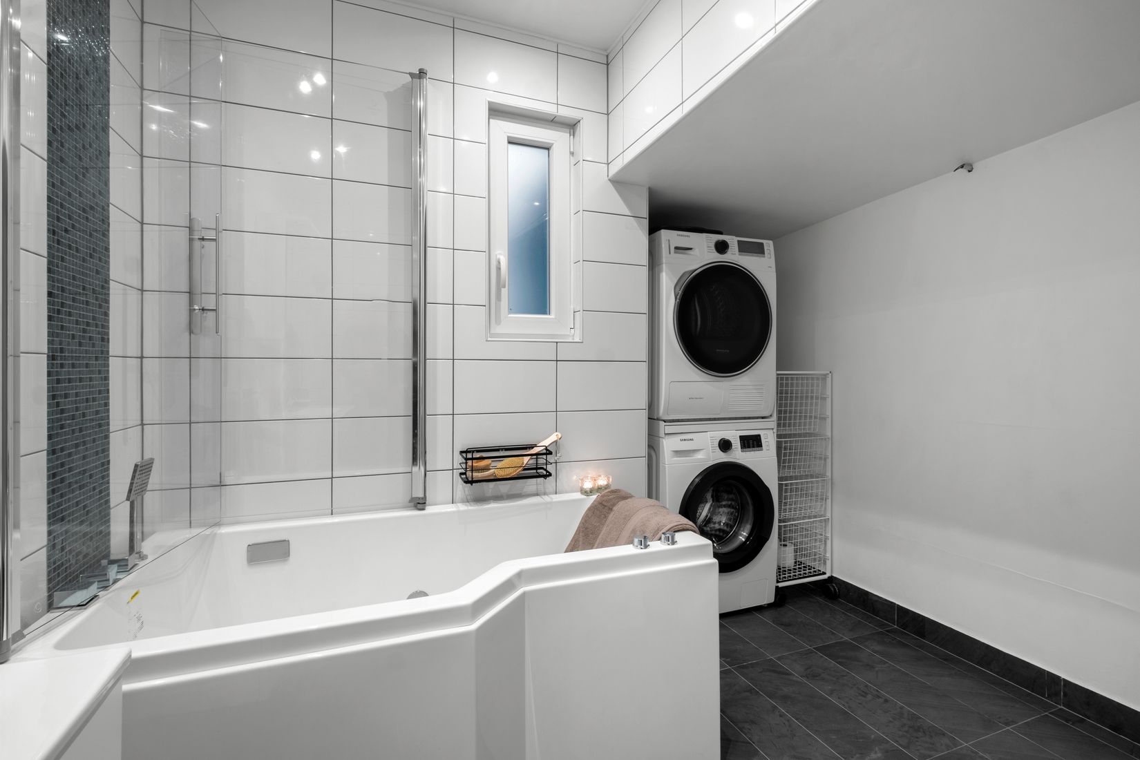 Radhus, Finkvägen 2B, Trollbäcken, Tyresö